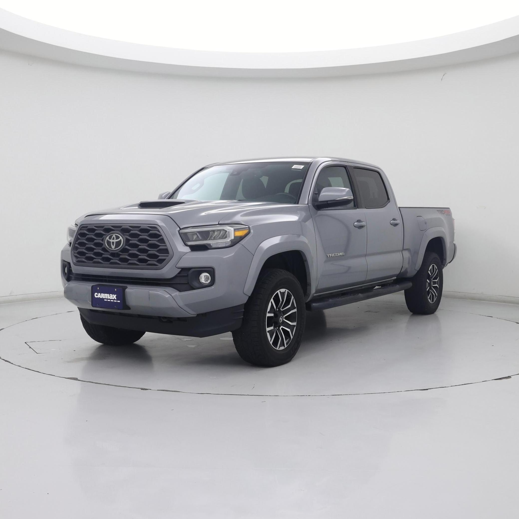 Thumbnail: 2020 Toyota Tacoma - 4