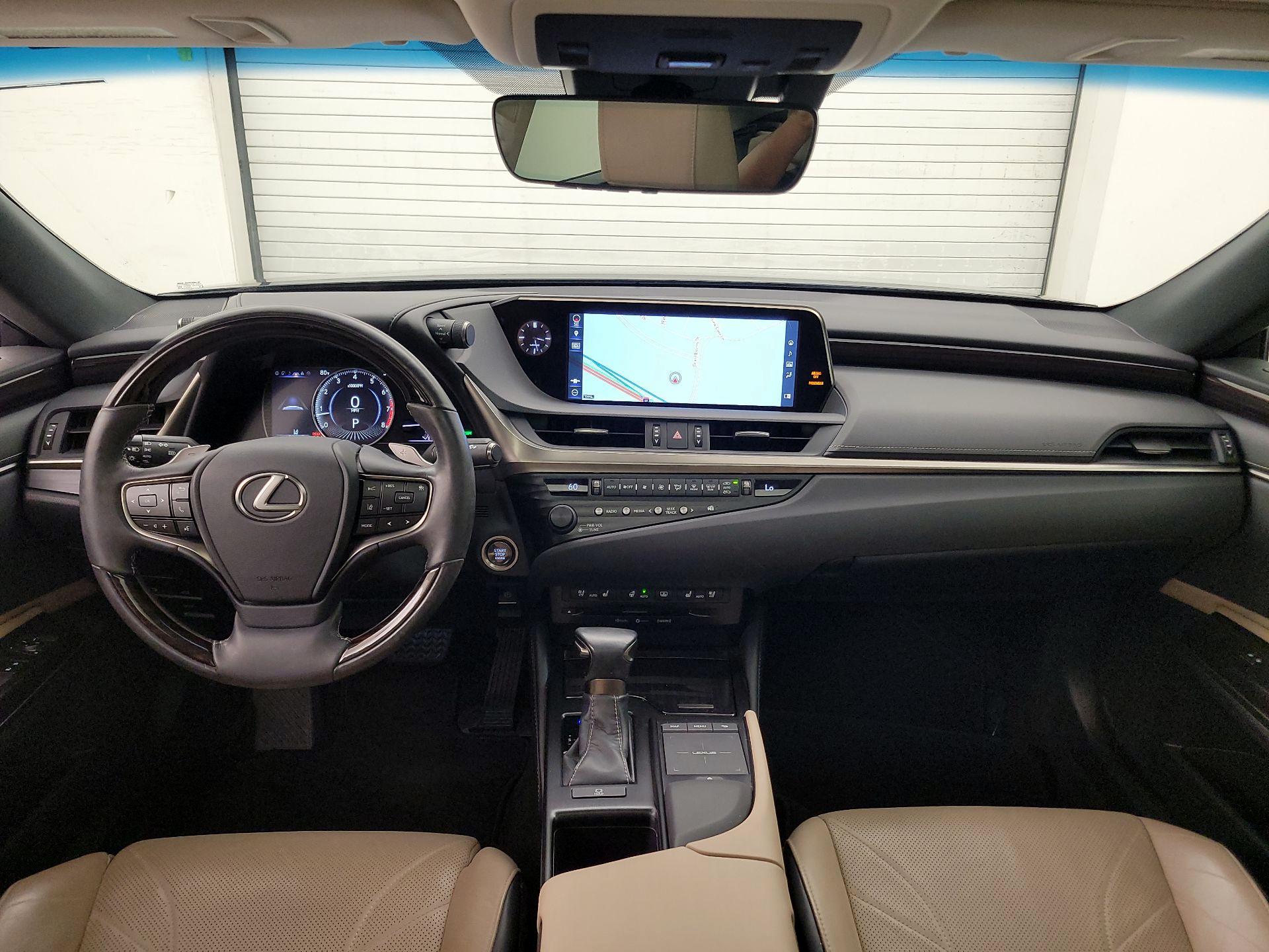 Thumbnail: 2019 Lexus ES - 9