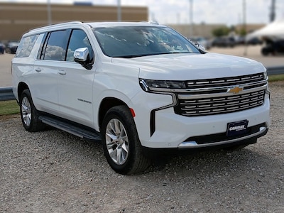 White 2023 Chevrolet Suburban 1500 Premier