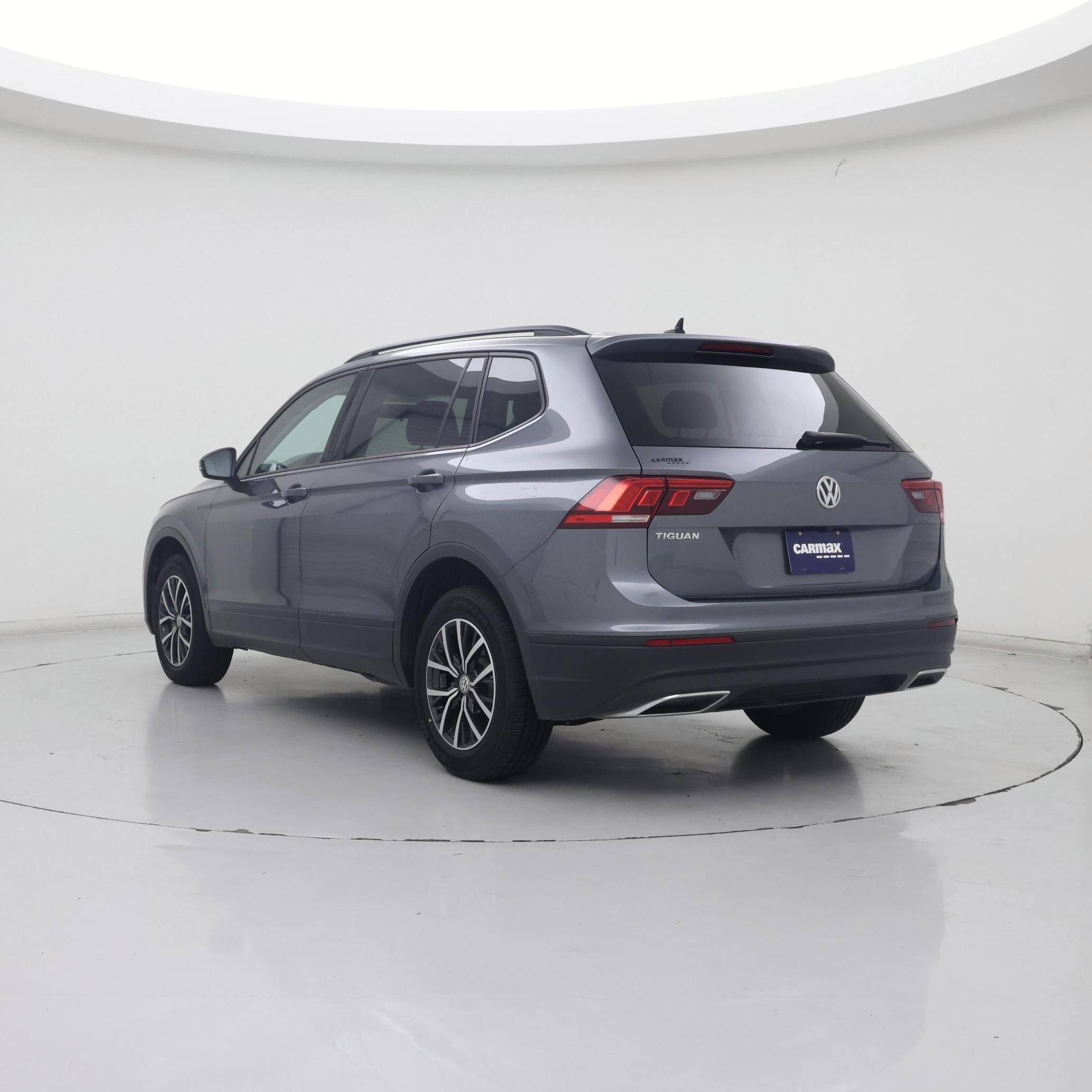 Thumbnail: 2021 Volkswagen Tiguan - 2