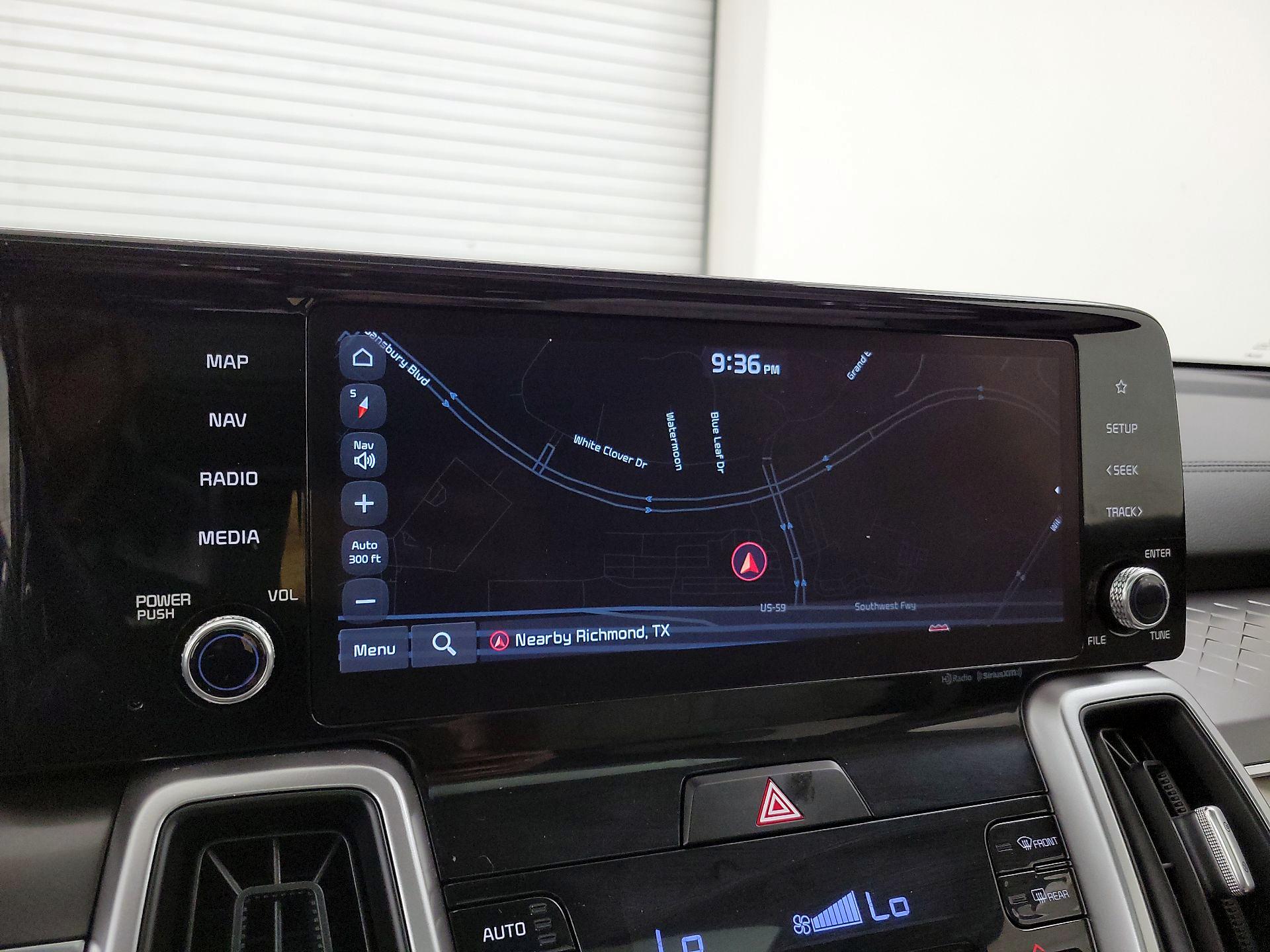 Thumbnail: 2022 Kia Sorento - 14