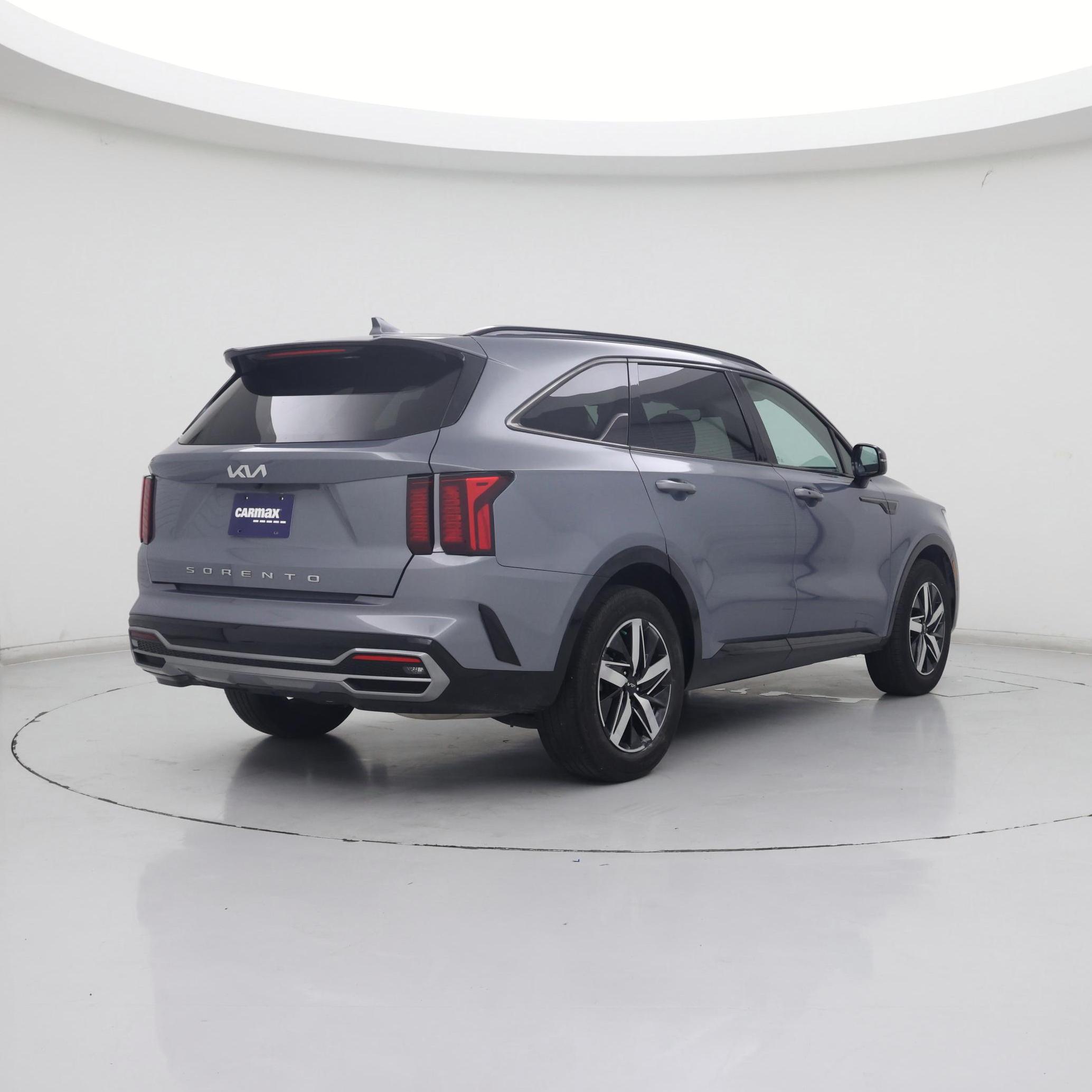 Thumbnail: 2022 Kia Sorento - 8