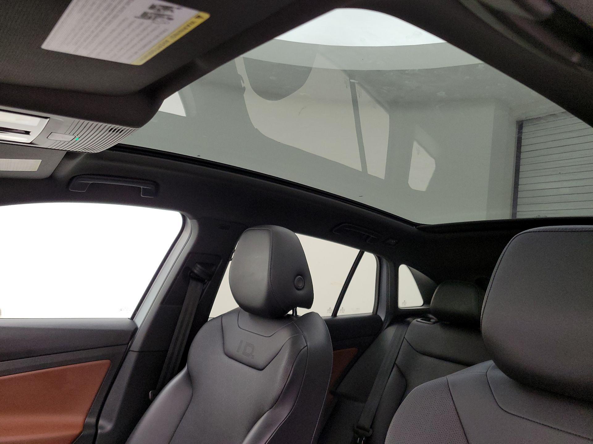 Thumbnail: 2021 Volkswagen ID.4 - 19
