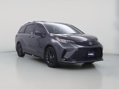 Gray 2025 Toyota Sienna XSE
