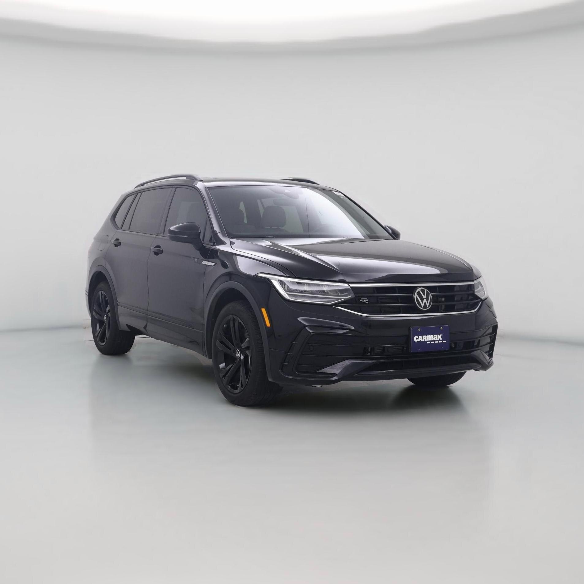 Thumbnail: 2023 Volkswagen Tiguan - 1