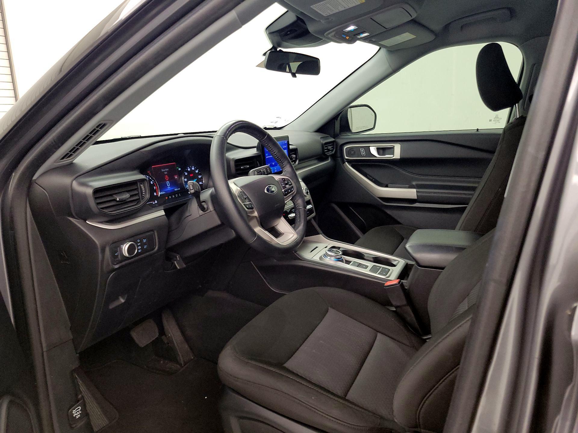 Thumbnail: 2022 Ford Explorer - 11