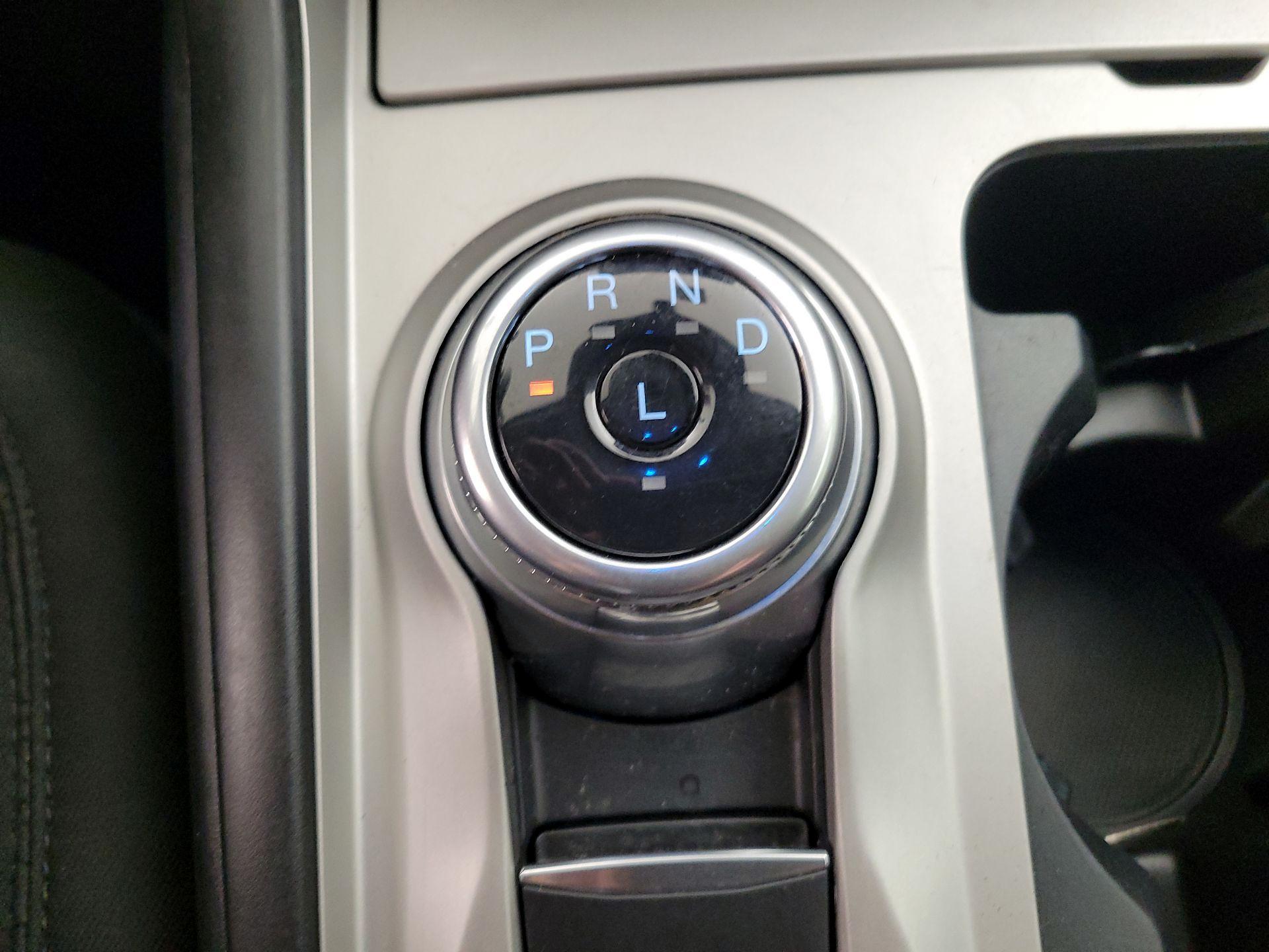 Thumbnail: 2022 Ford Explorer - 17