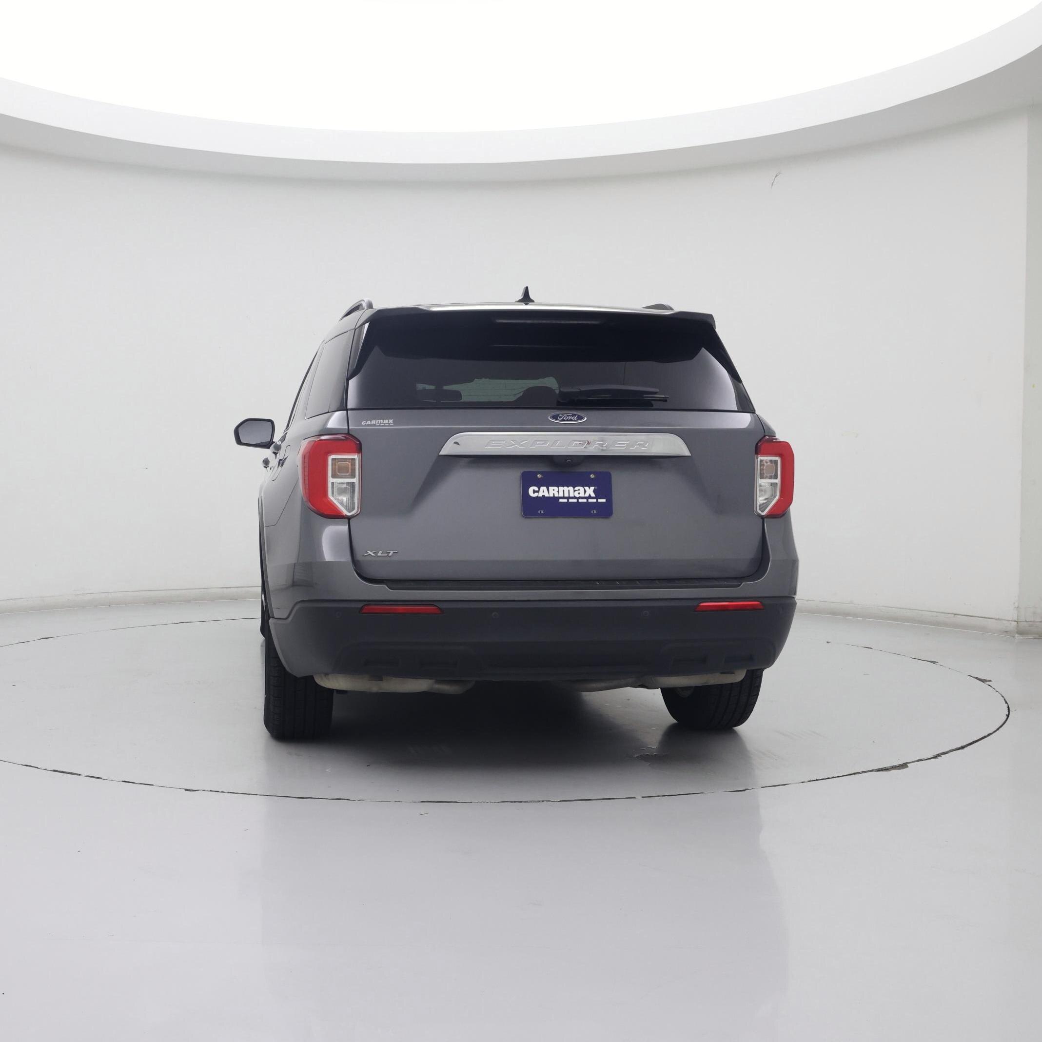 Thumbnail: 2022 Ford Explorer - 6