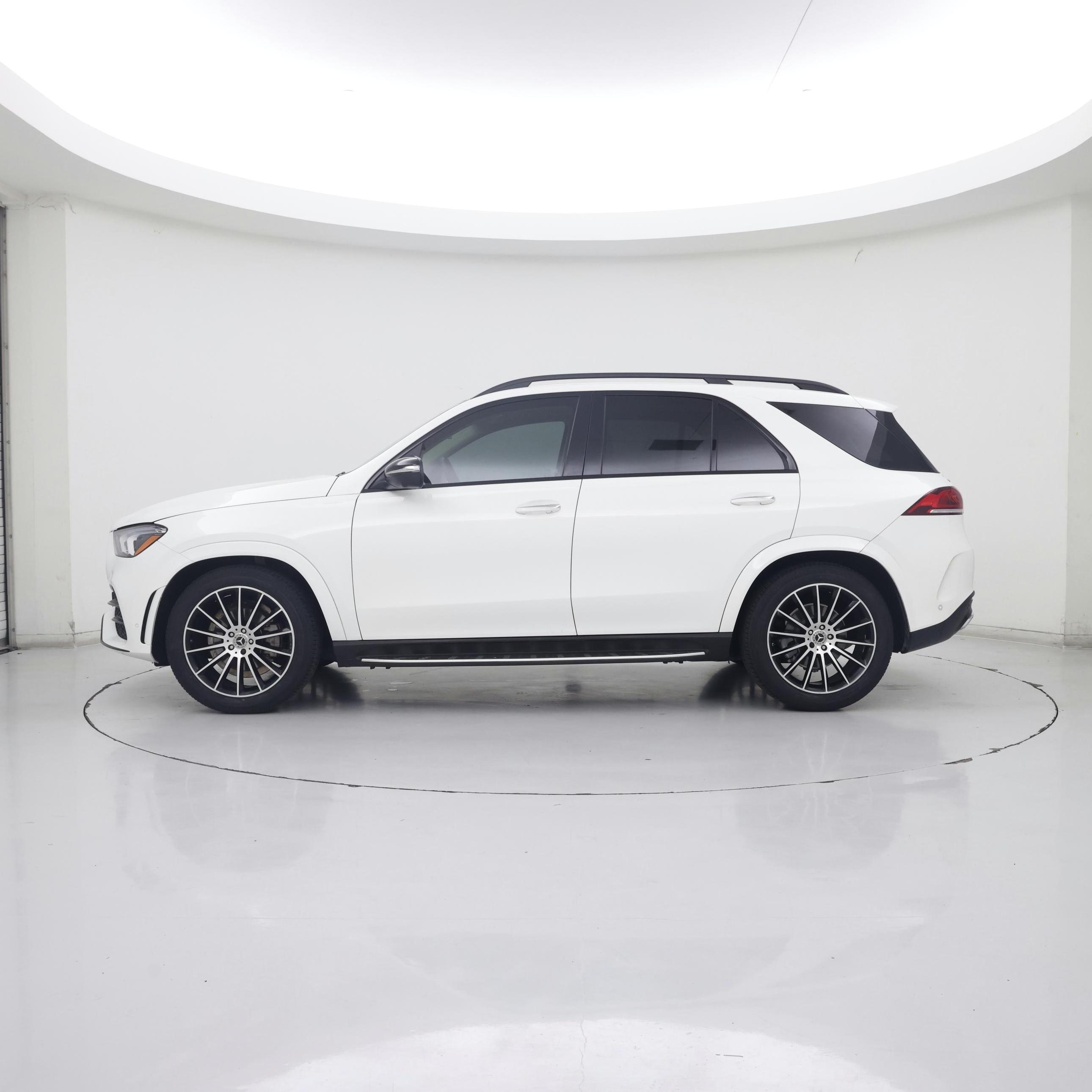 Thumbnail: 2021 Mercedes-Benz GLE - 3