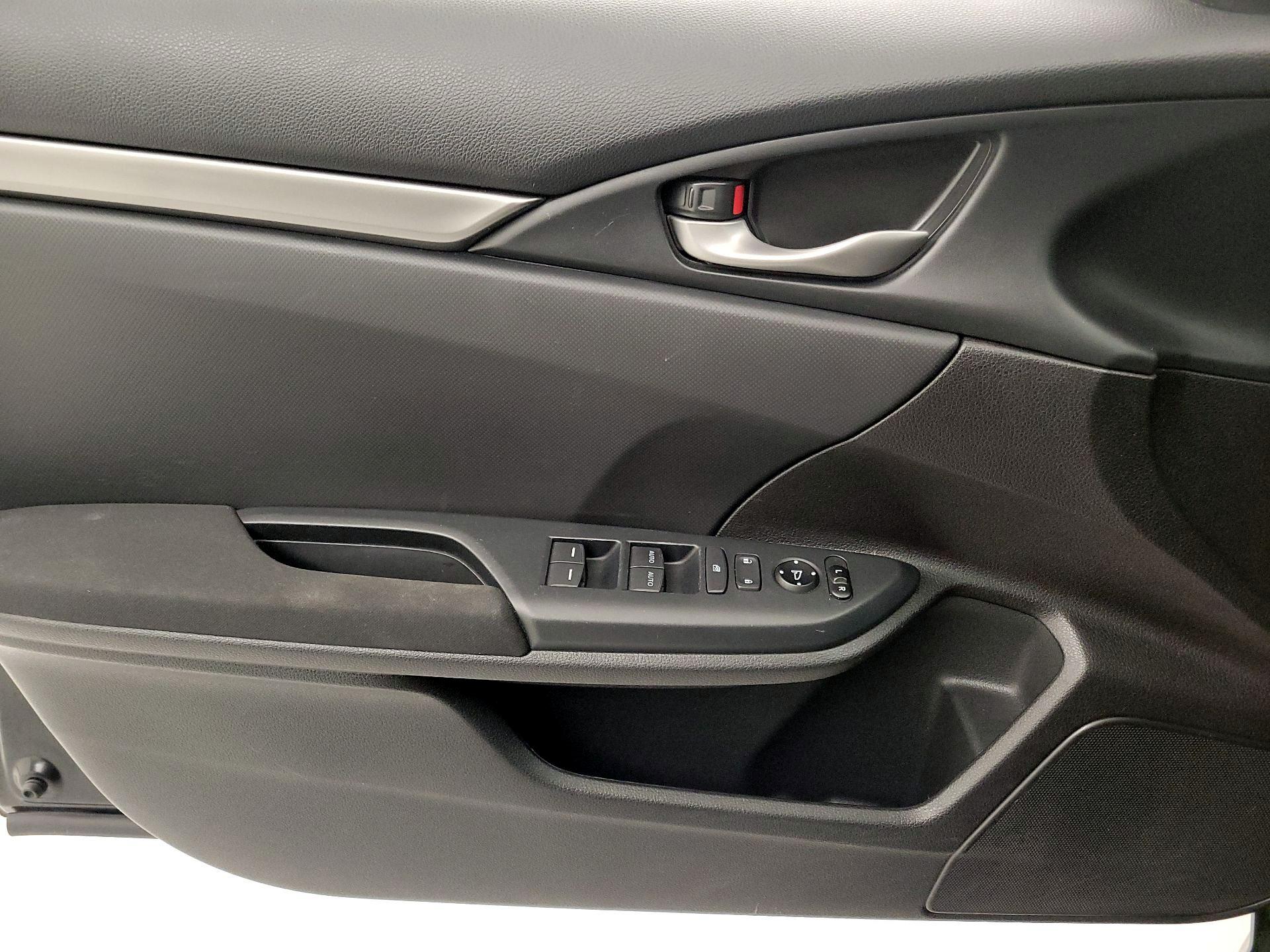 Thumbnail: 2019 Honda Civic - 12