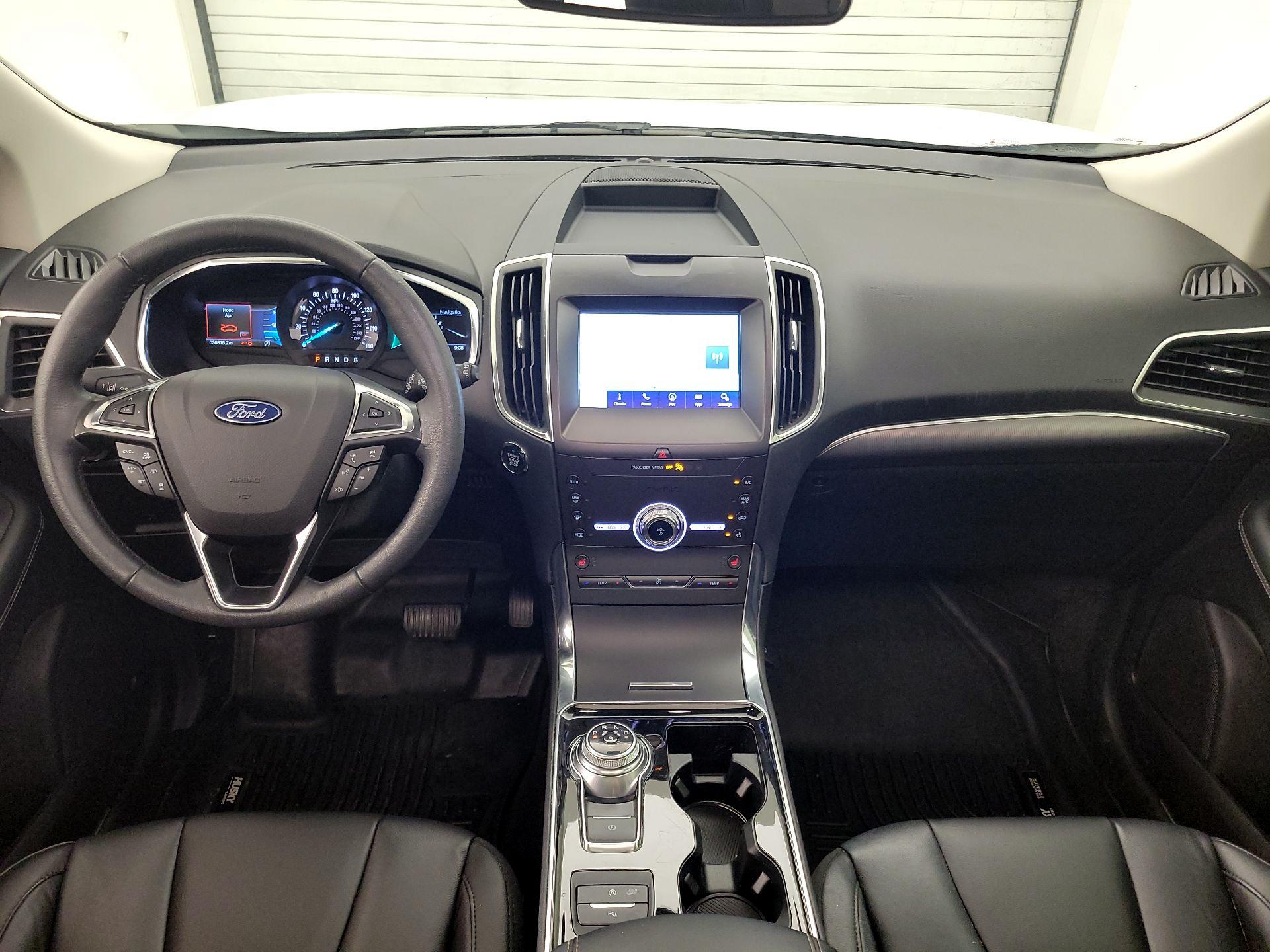 Thumbnail: 2020 Ford Edge - 9