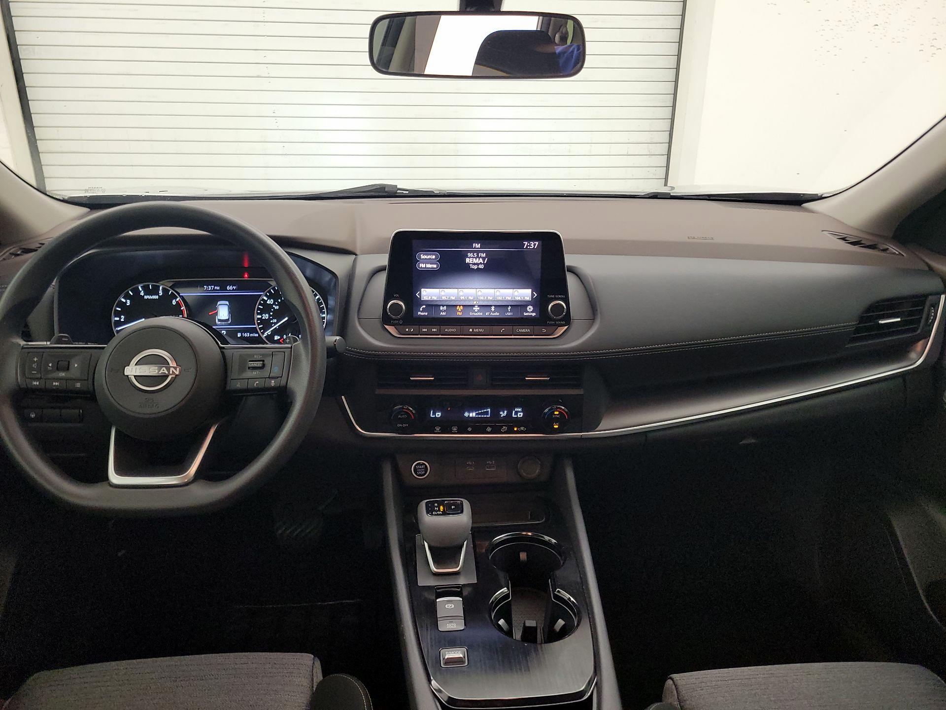 Thumbnail: 2023 Nissan Rogue - 9