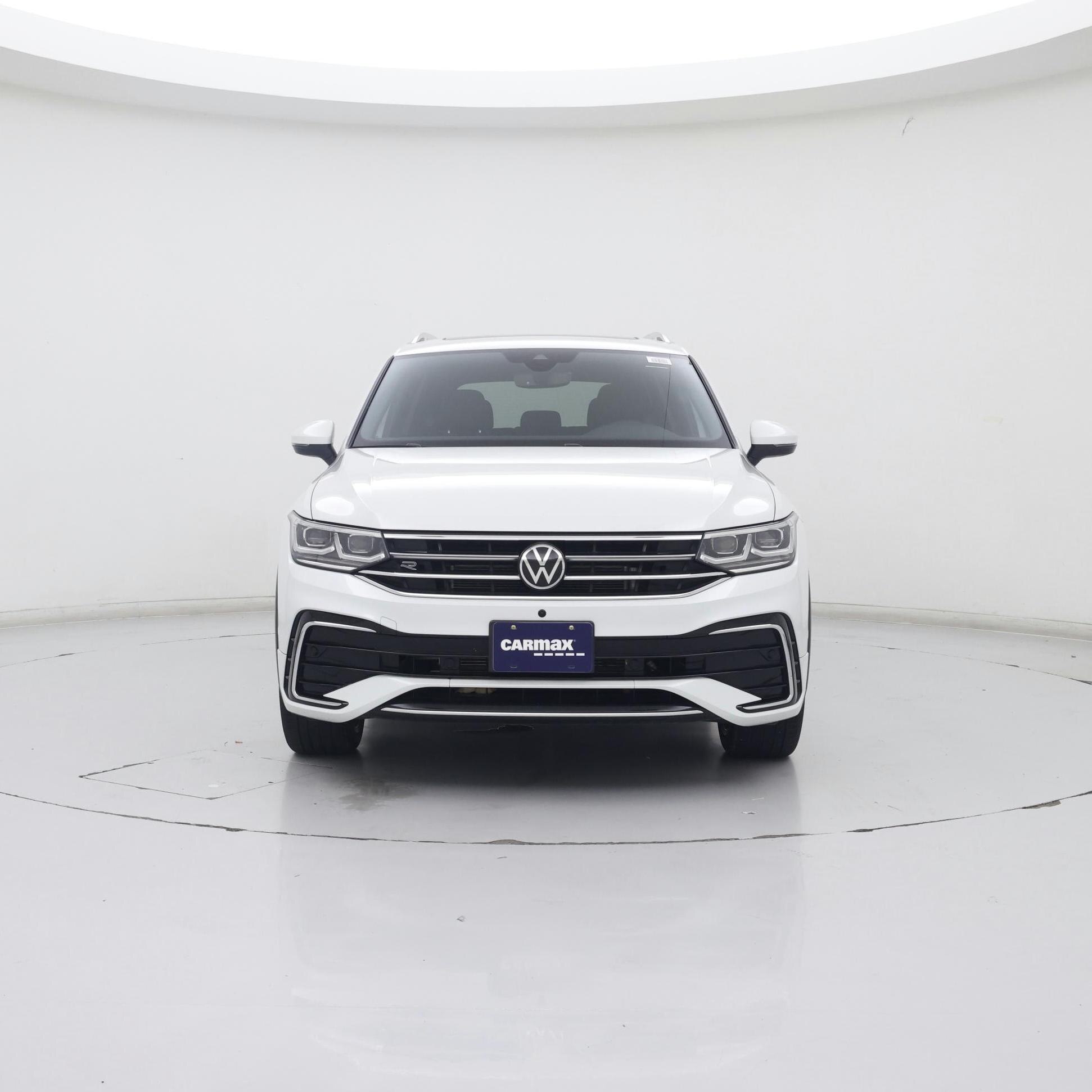 Thumbnail: 2022 Volkswagen Tiguan - 5