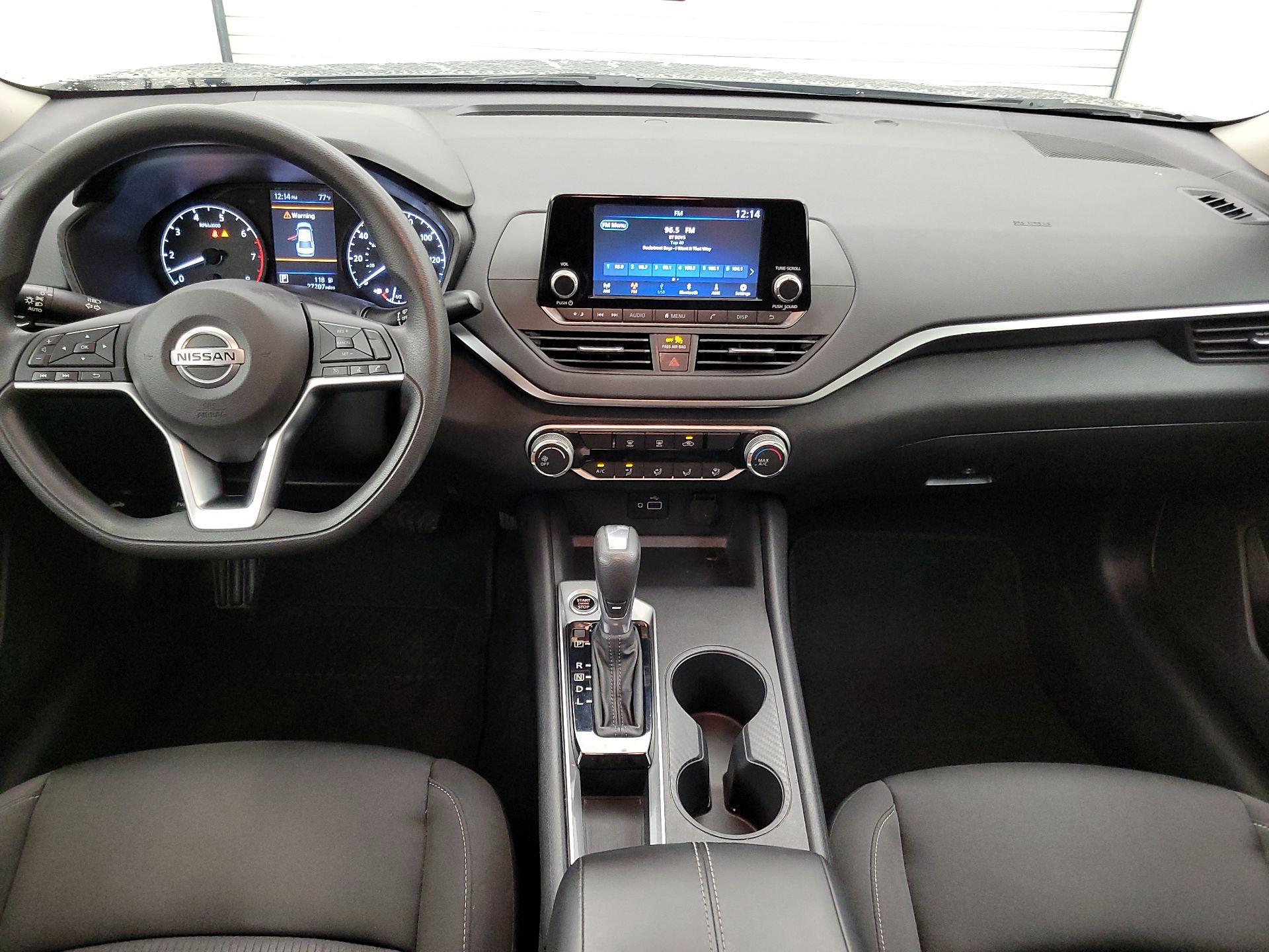 Thumbnail: 2021 Nissan Altima - 9