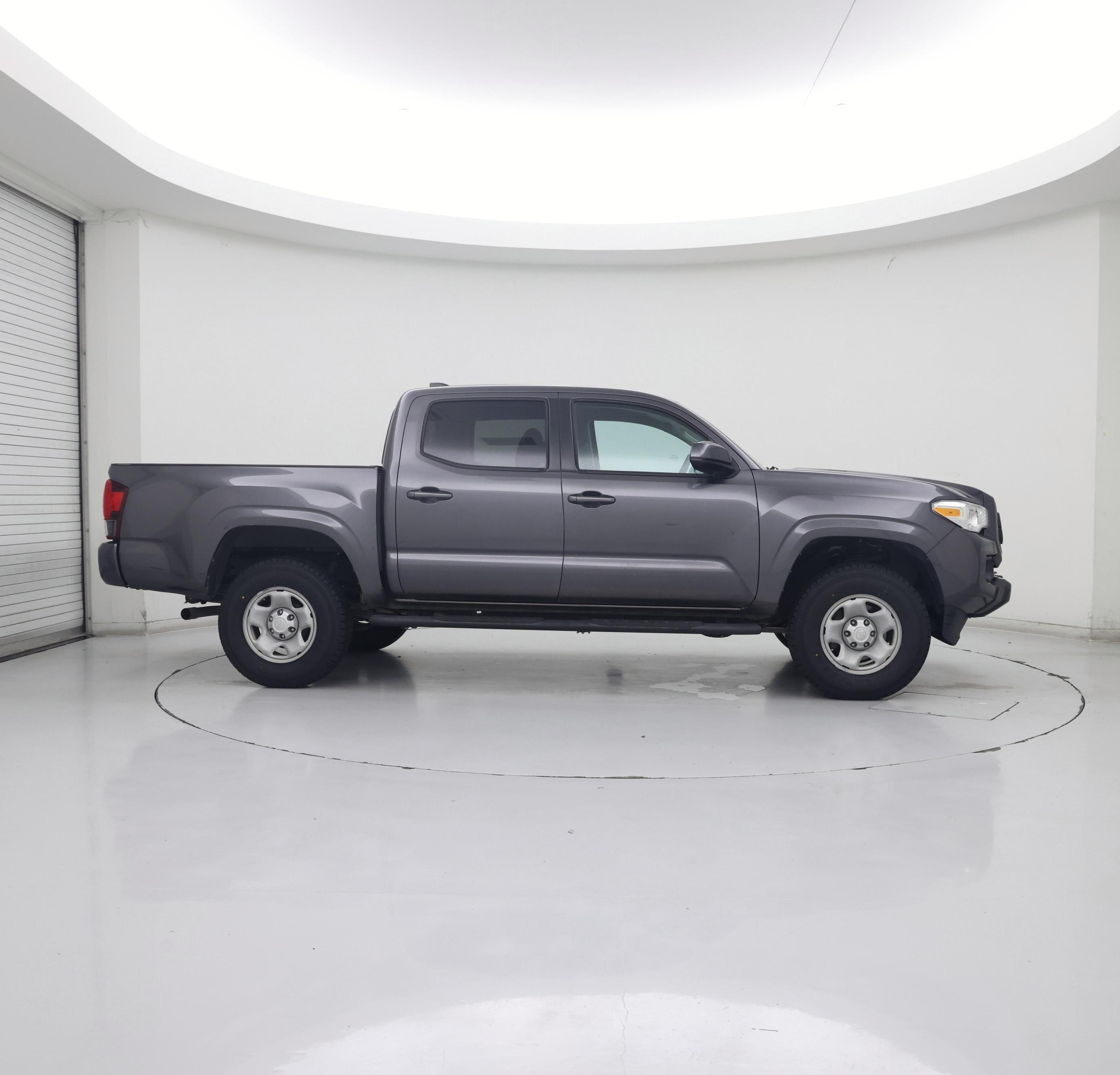 Thumbnail: 2020 Toyota Tacoma - 7