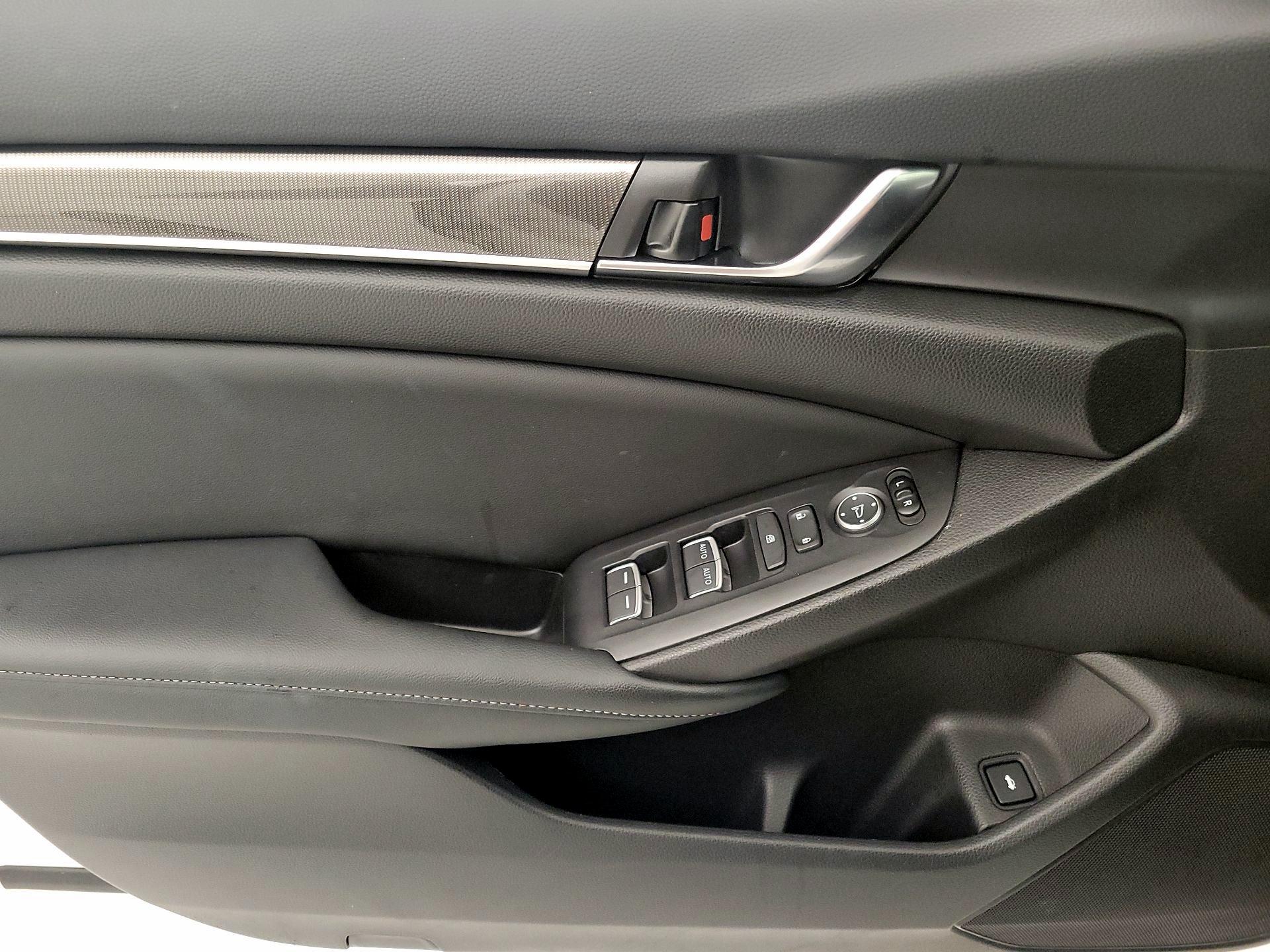 Thumbnail: 2021 Honda Accord - 12