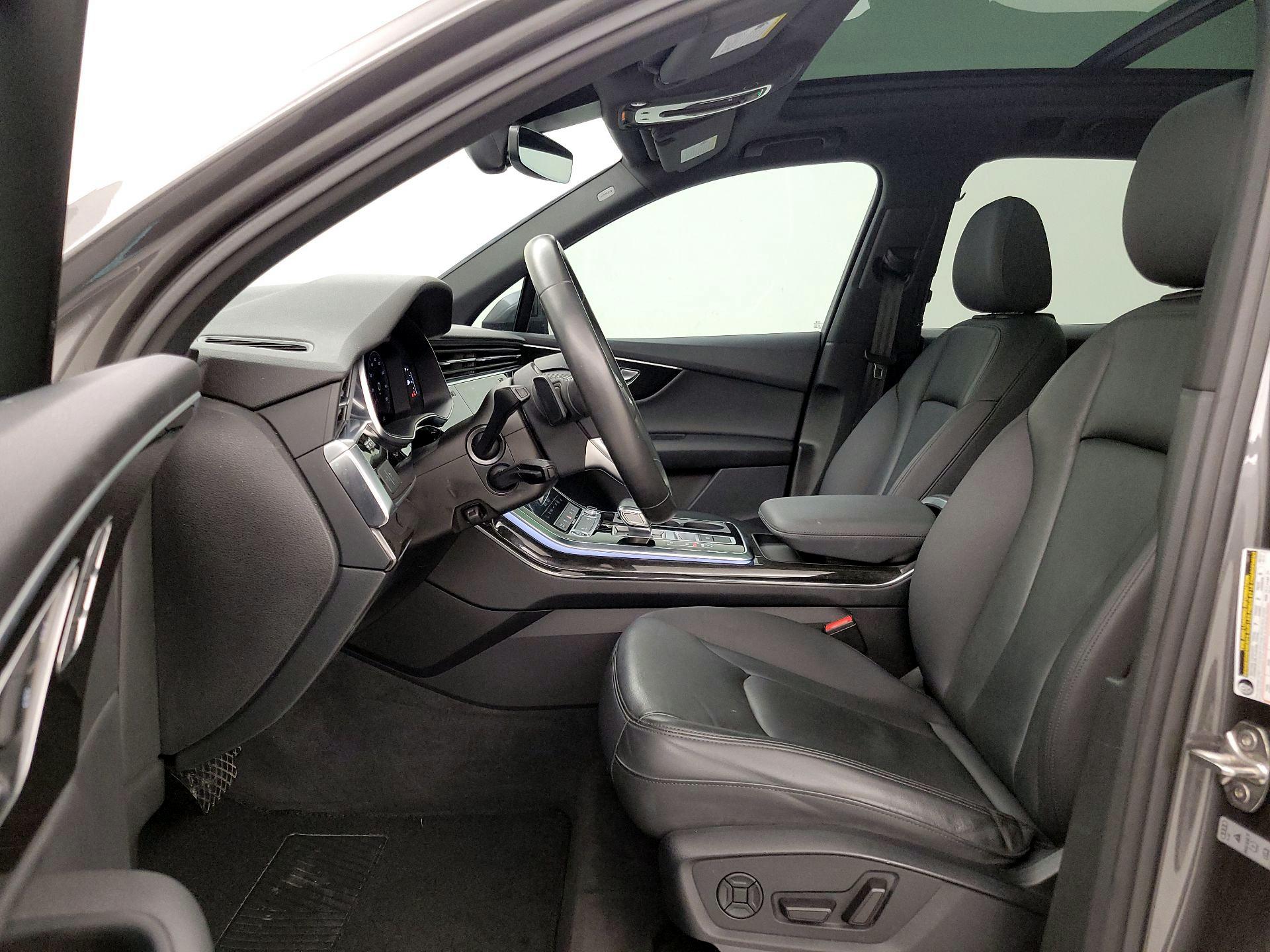 Thumbnail: 2021 Audi Q7 - 11