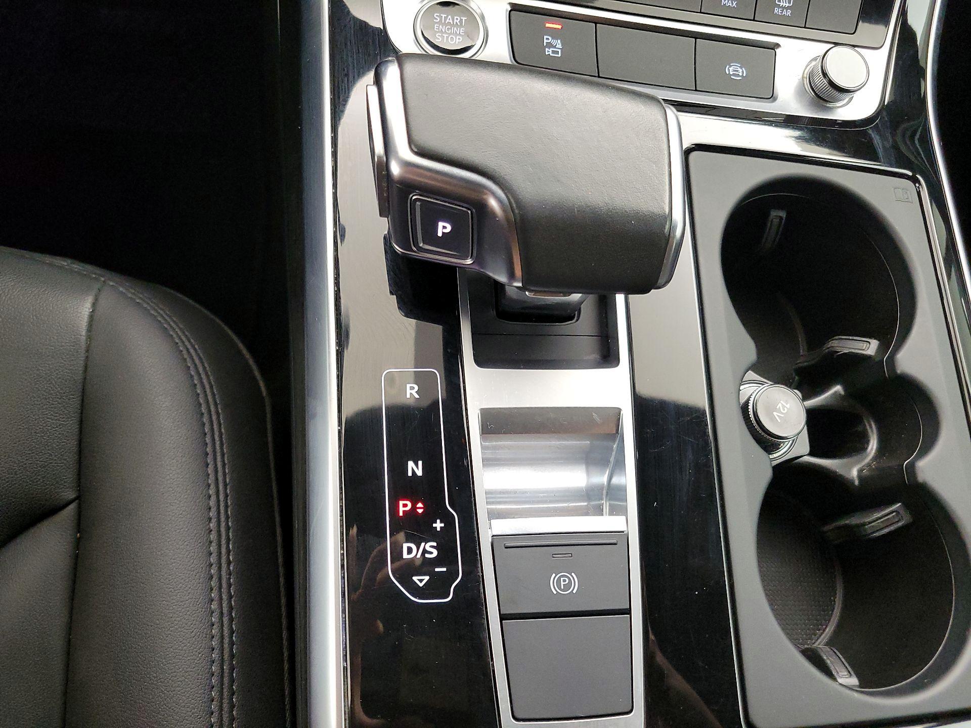 Thumbnail: 2021 Audi Q7 - 17