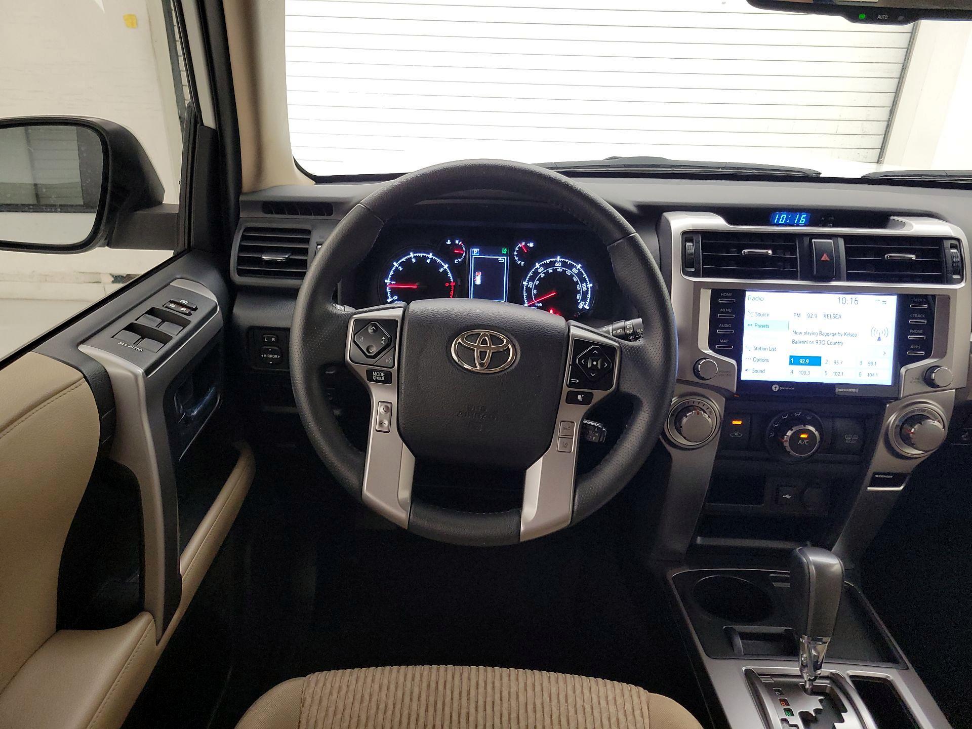 Thumbnail: 2023 Toyota 4Runner - 10