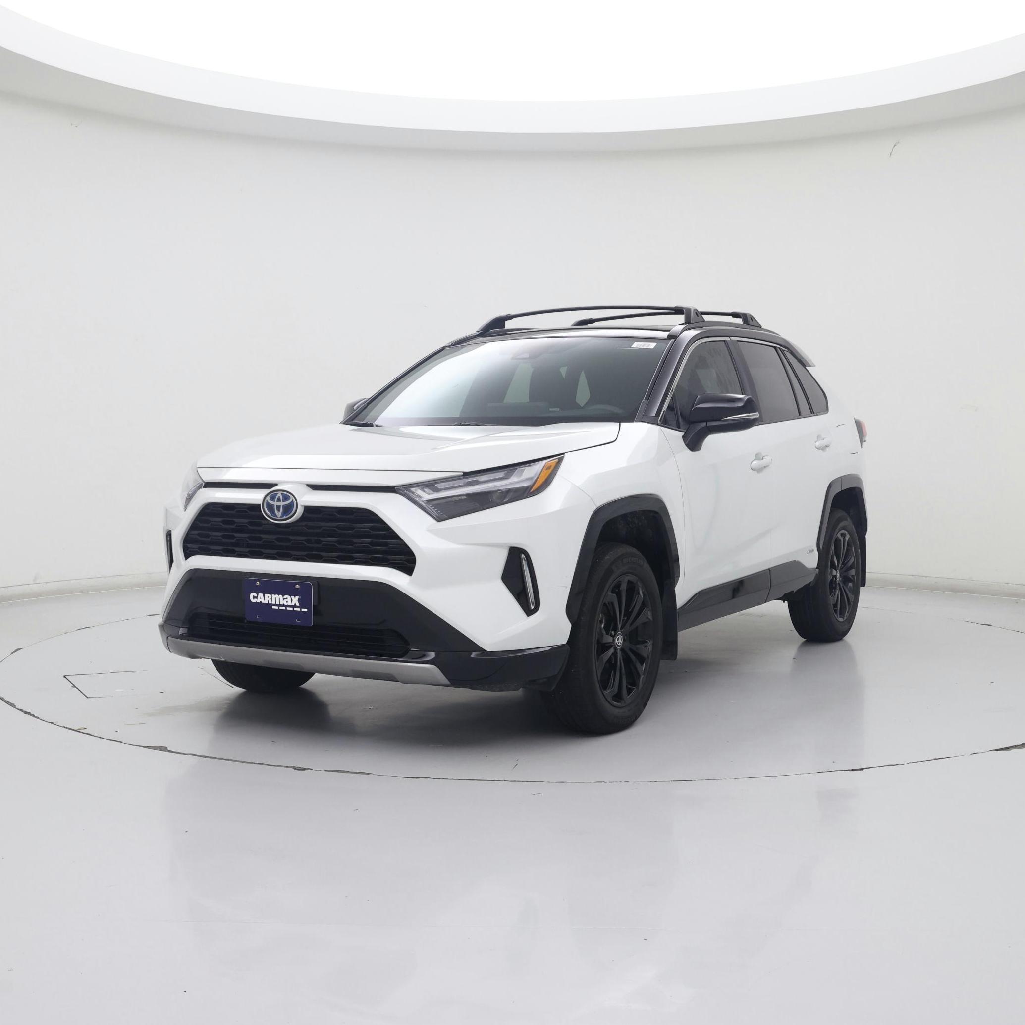 Thumbnail: 2023 Toyota RAV4 - 4