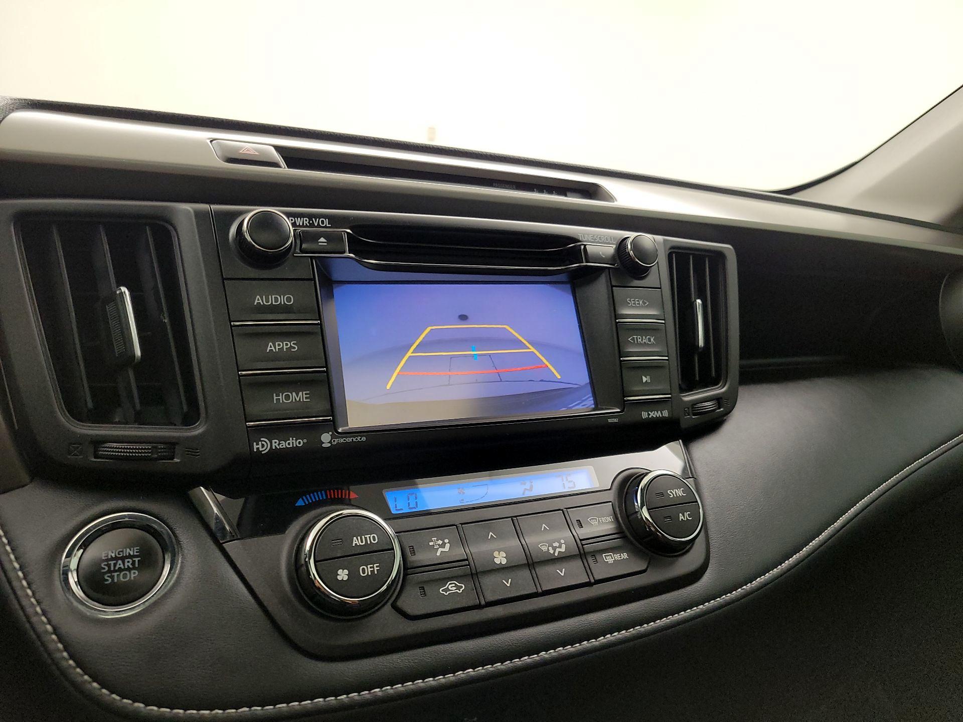 Thumbnail: 2018 Toyota RAV4 - 14