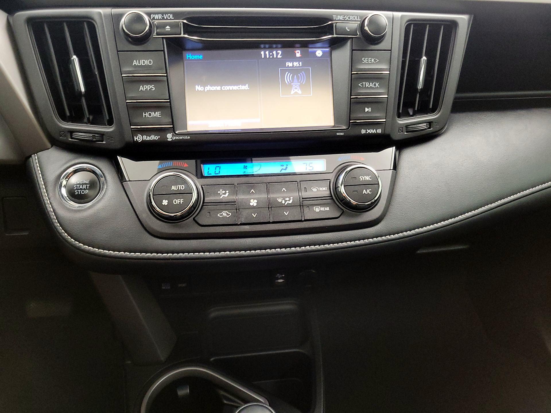 Thumbnail: 2018 Toyota RAV4 - 16