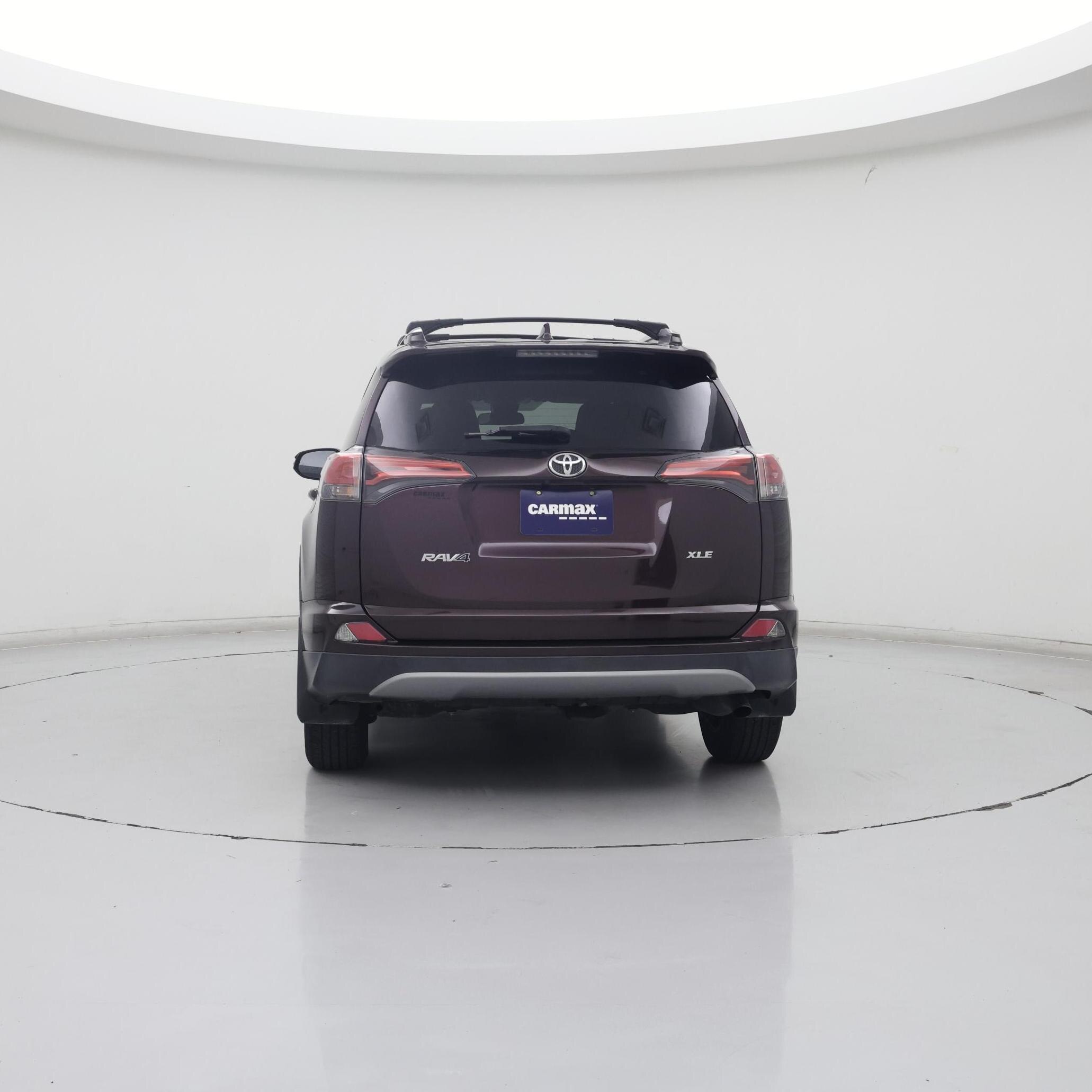Thumbnail: 2018 Toyota RAV4 - 6
