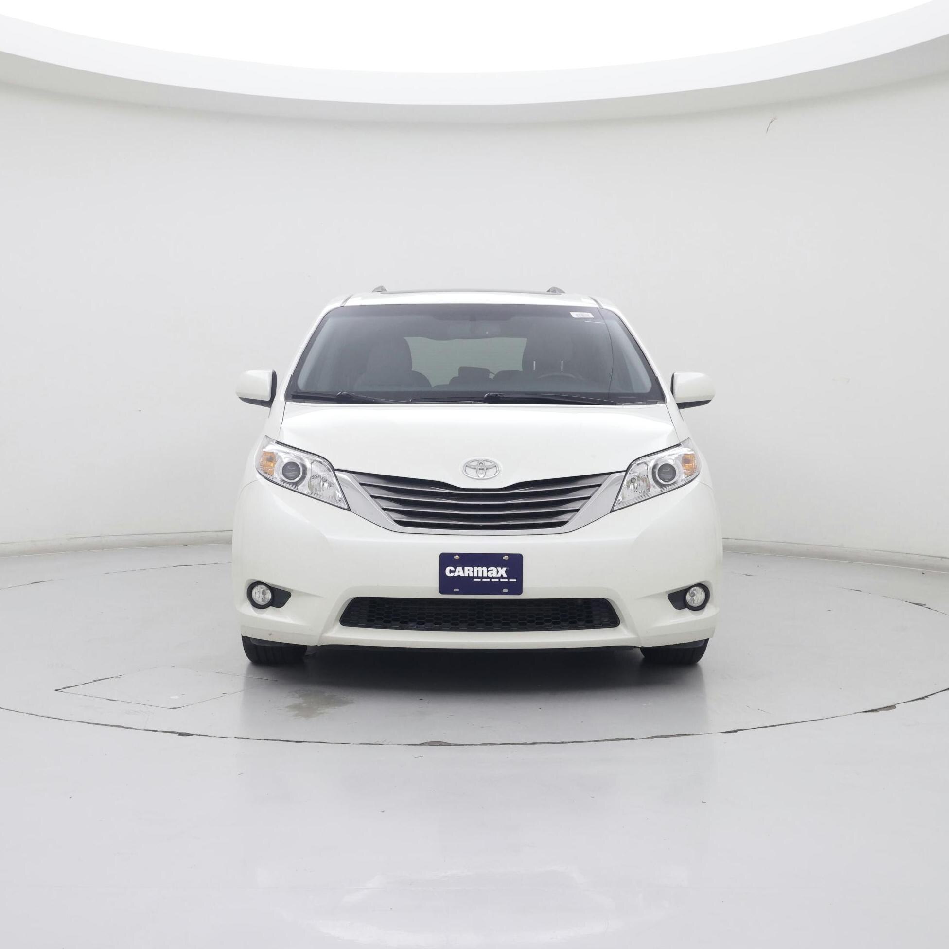 Thumbnail: 2017 Toyota Sienna - 5