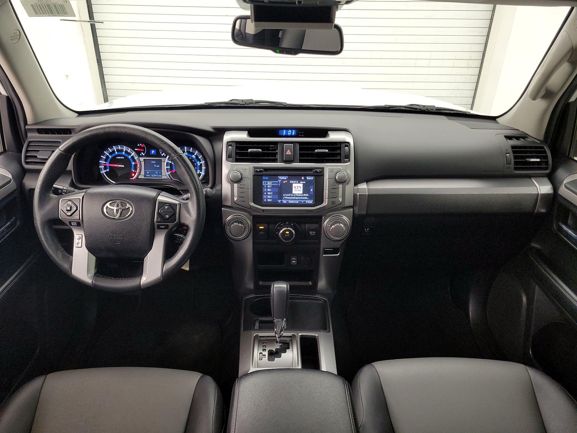 Thumbnail: 2014 Toyota 4Runner - 9