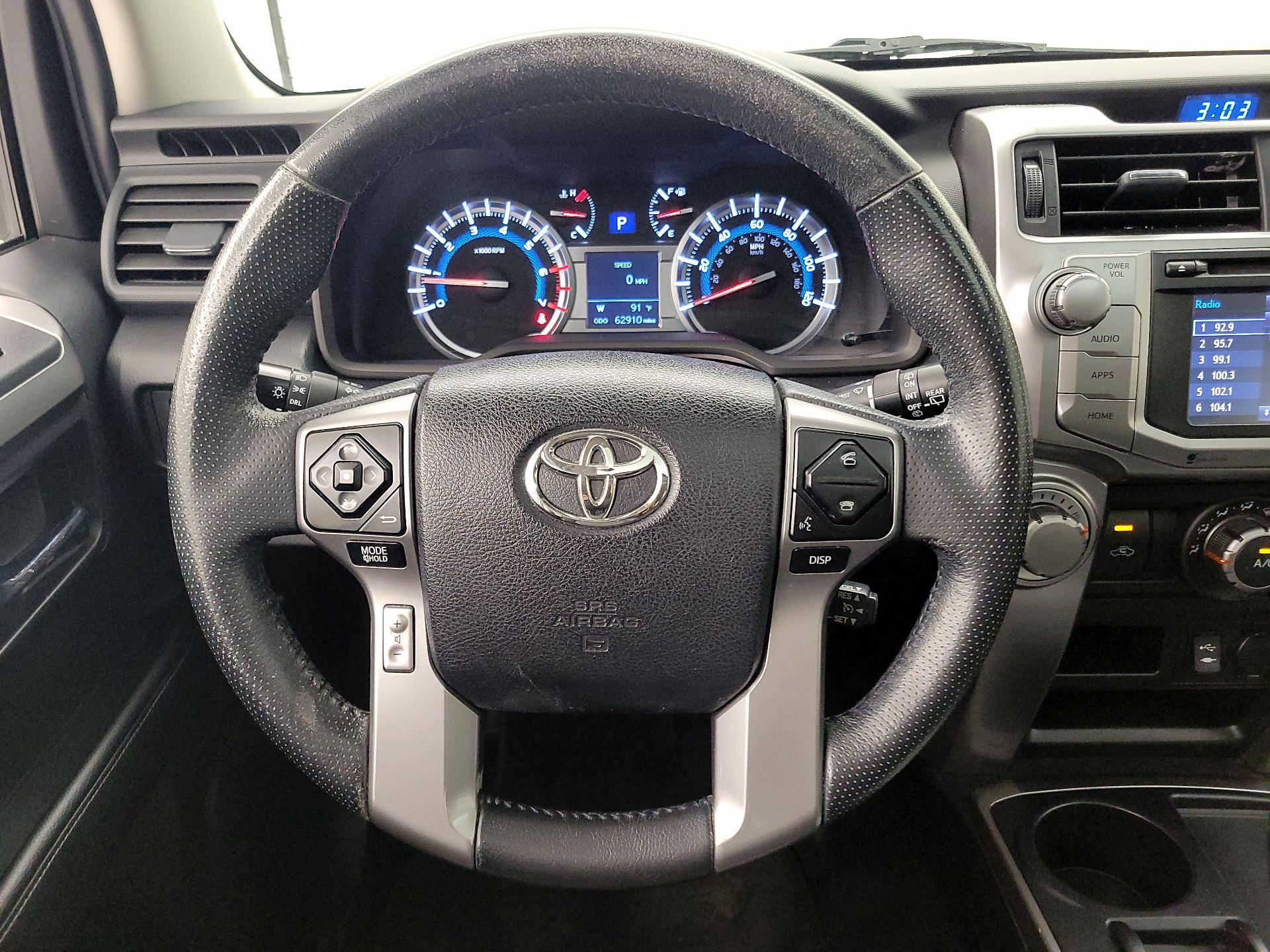 Thumbnail: 2014 Toyota 4Runner - 10
