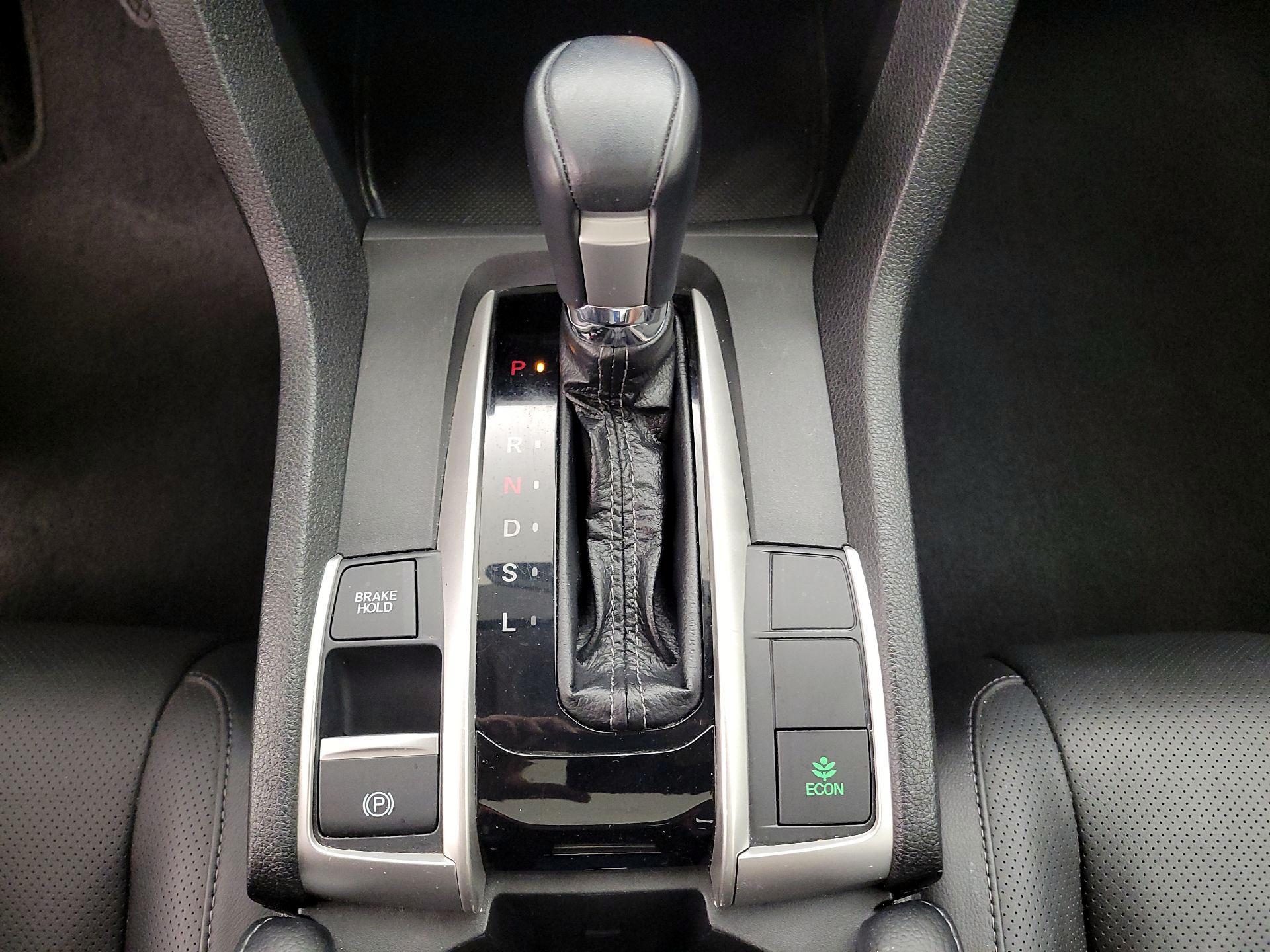 Thumbnail: 2017 Honda Civic - 17
