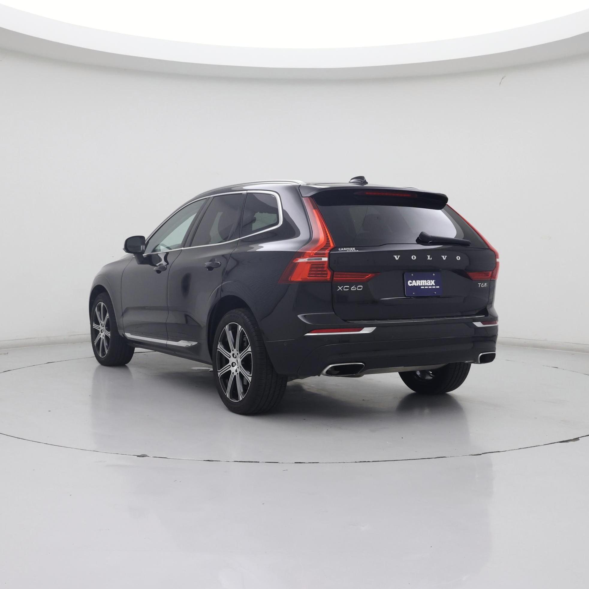 Thumbnail: 2019 Volvo XC60 - 2