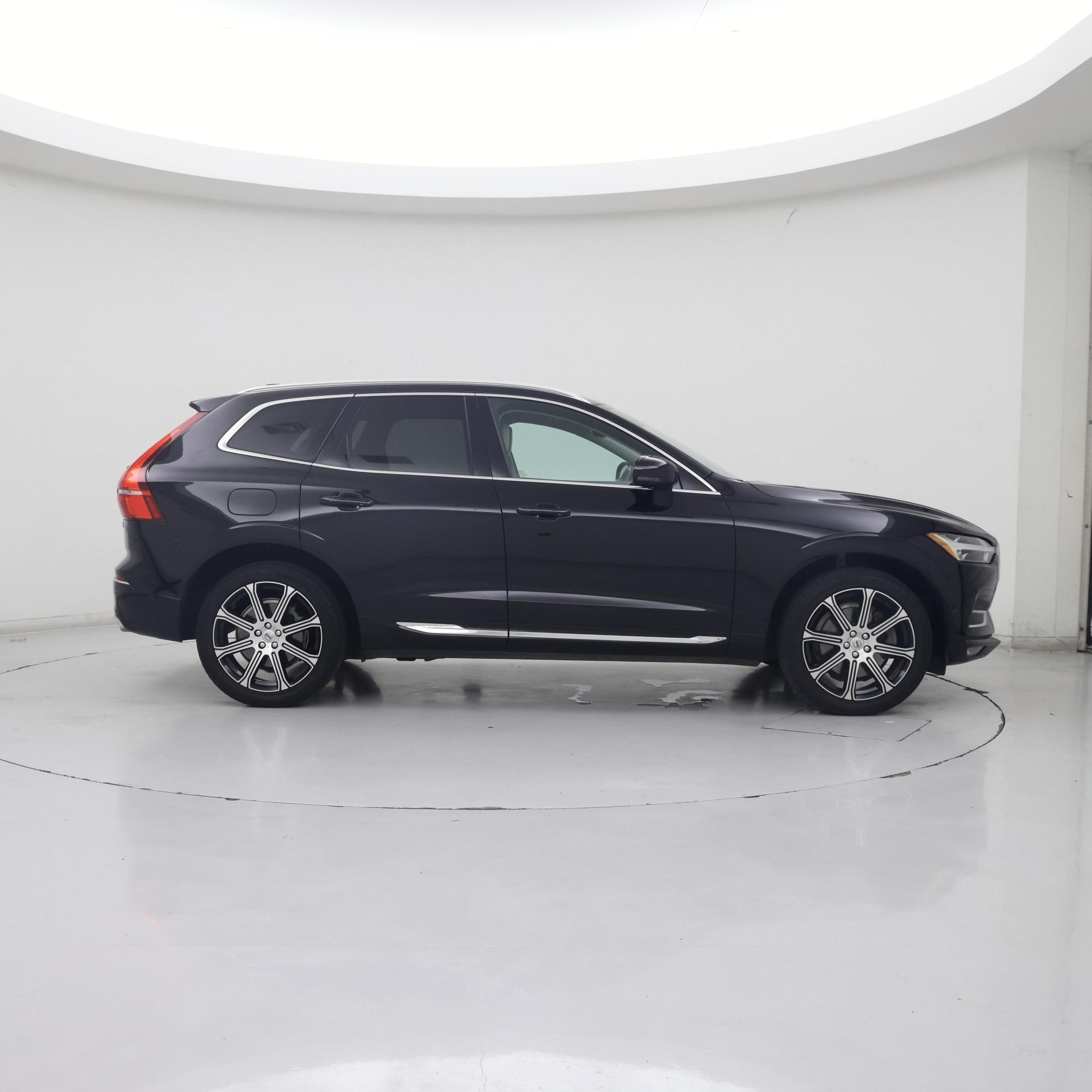 Thumbnail: 2019 Volvo XC60 - 7