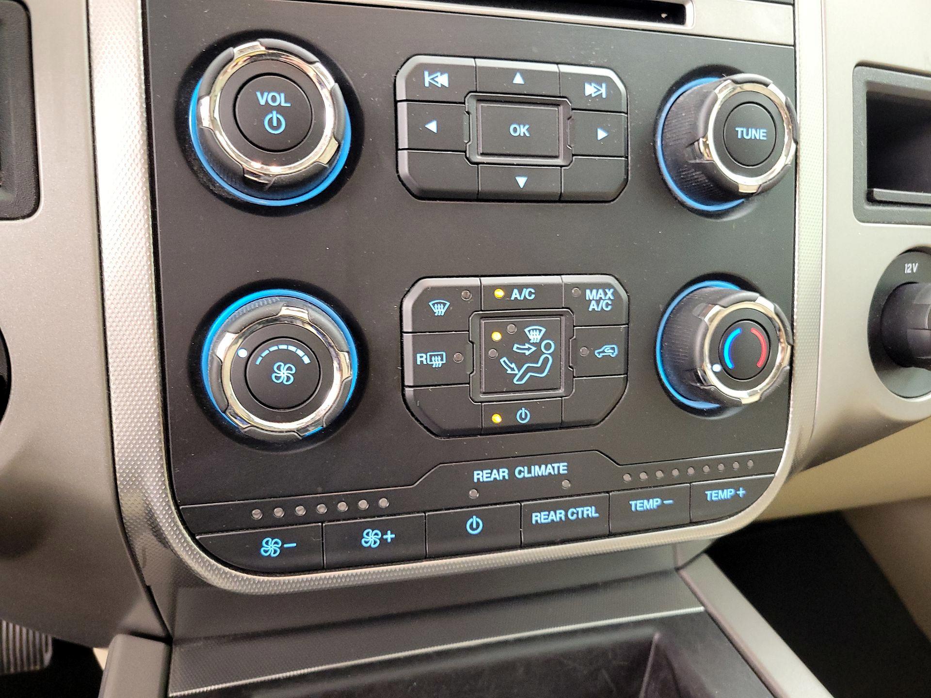 Thumbnail: 2015 Ford Expedition EL - 16