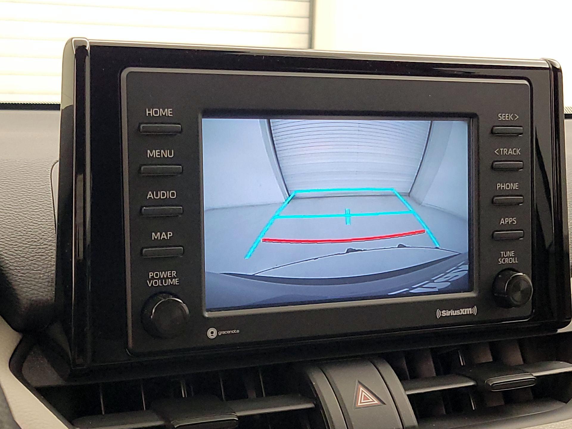 Thumbnail: 2021 Toyota RAV4 - 14