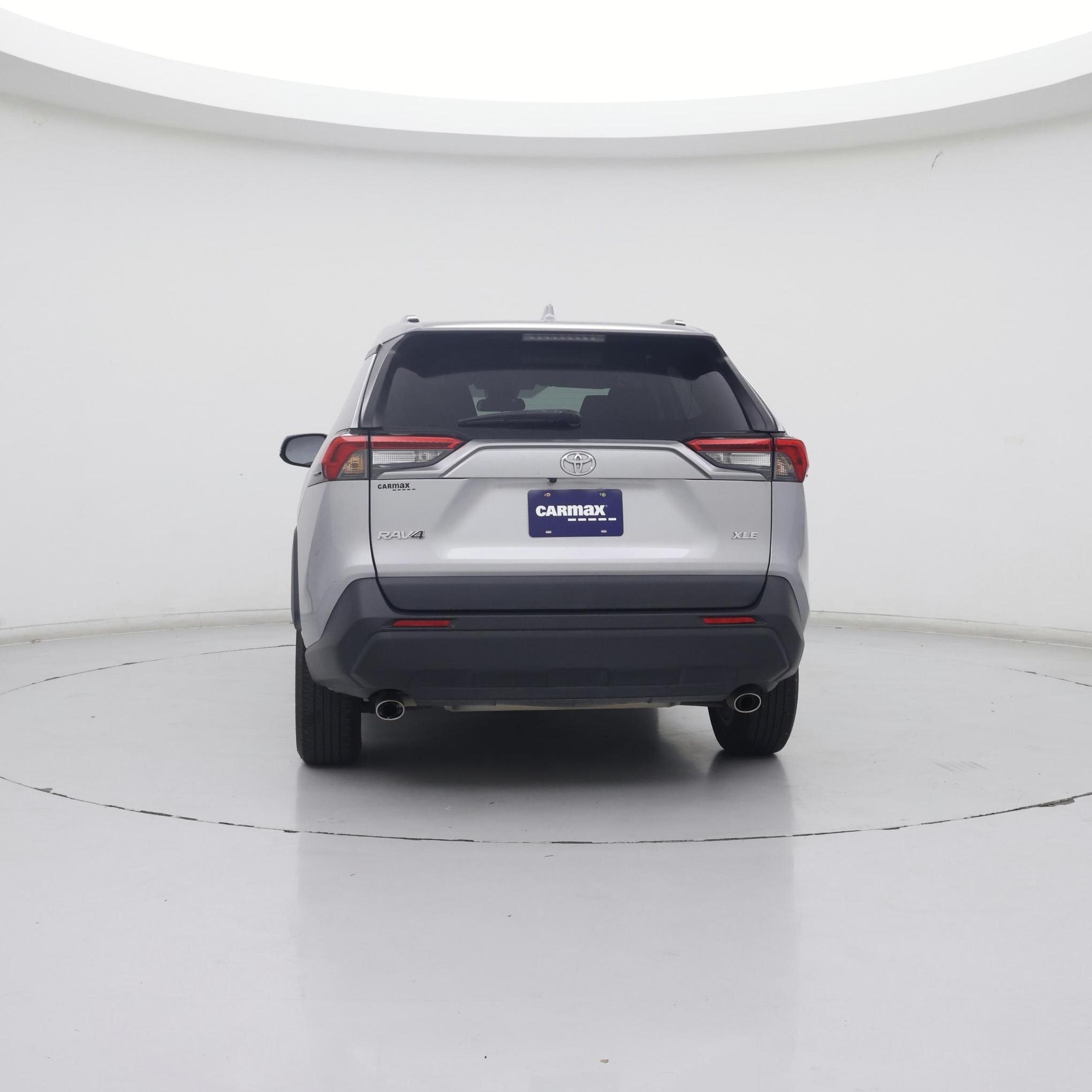 Thumbnail: 2021 Toyota RAV4 - 6