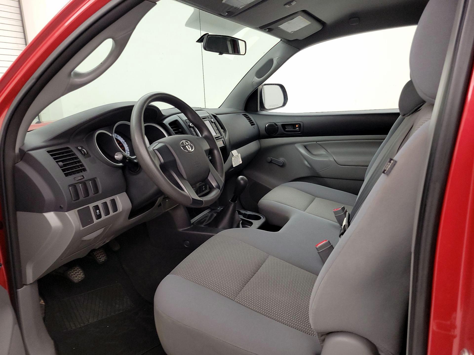 Thumbnail: 2014 Toyota Tacoma - 11