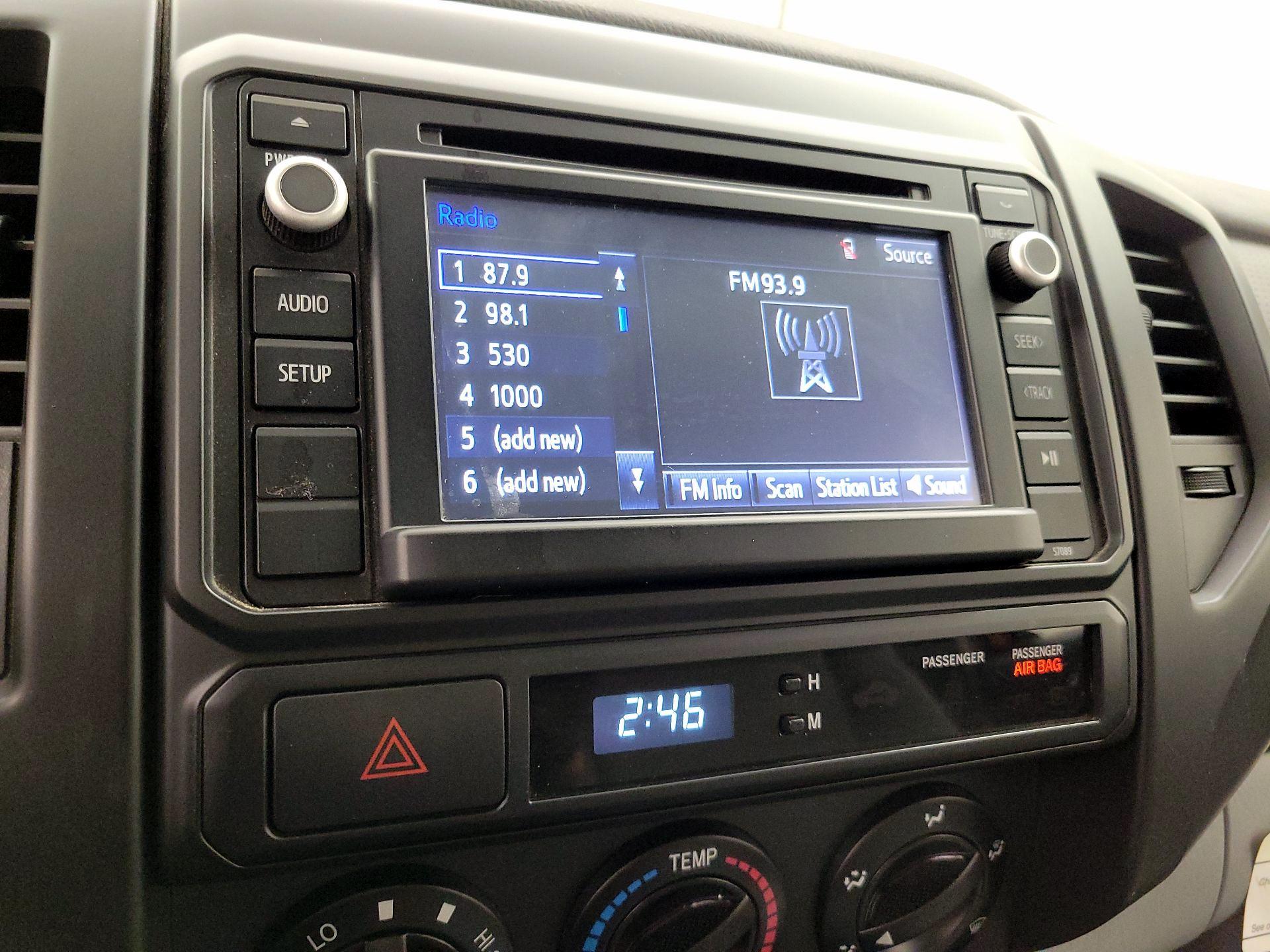 Thumbnail: 2014 Toyota Tacoma - 14