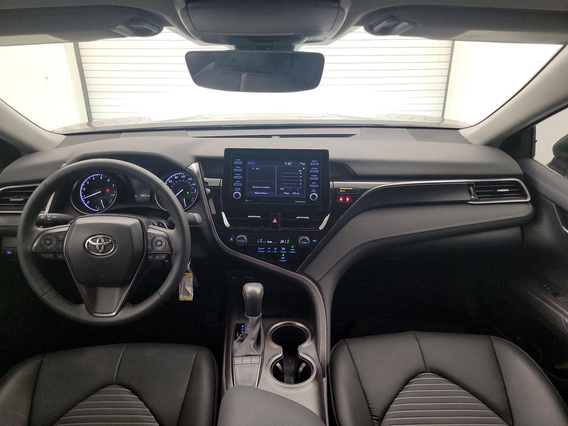 Thumbnail: 2023 Toyota Camry - 9