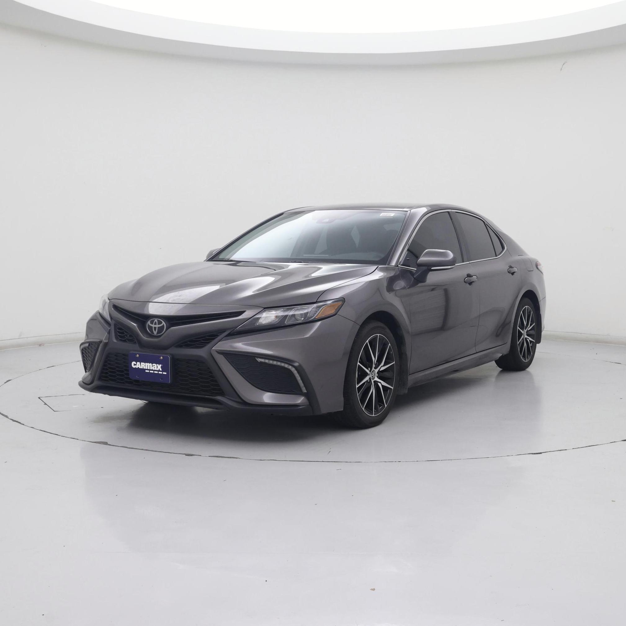 Thumbnail: 2023 Toyota Camry - 4