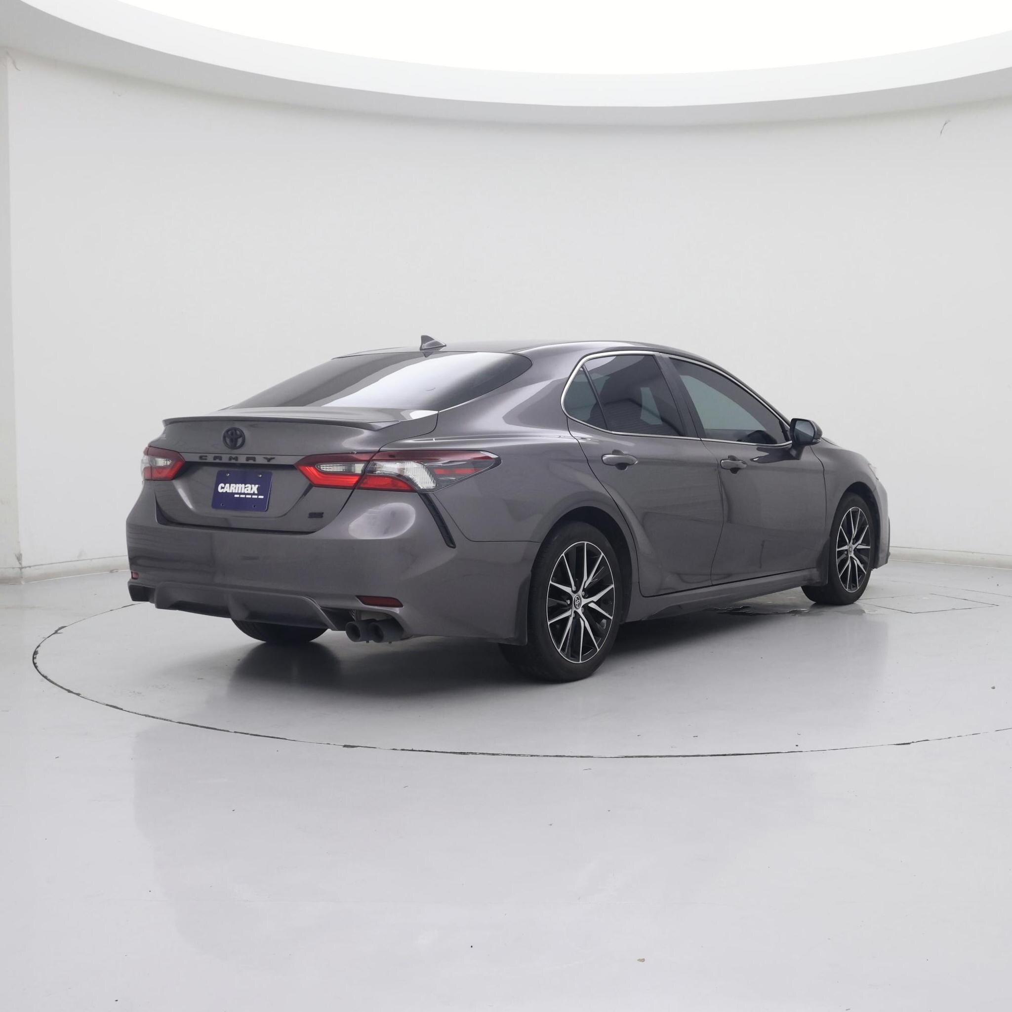 Thumbnail: 2023 Toyota Camry - 8