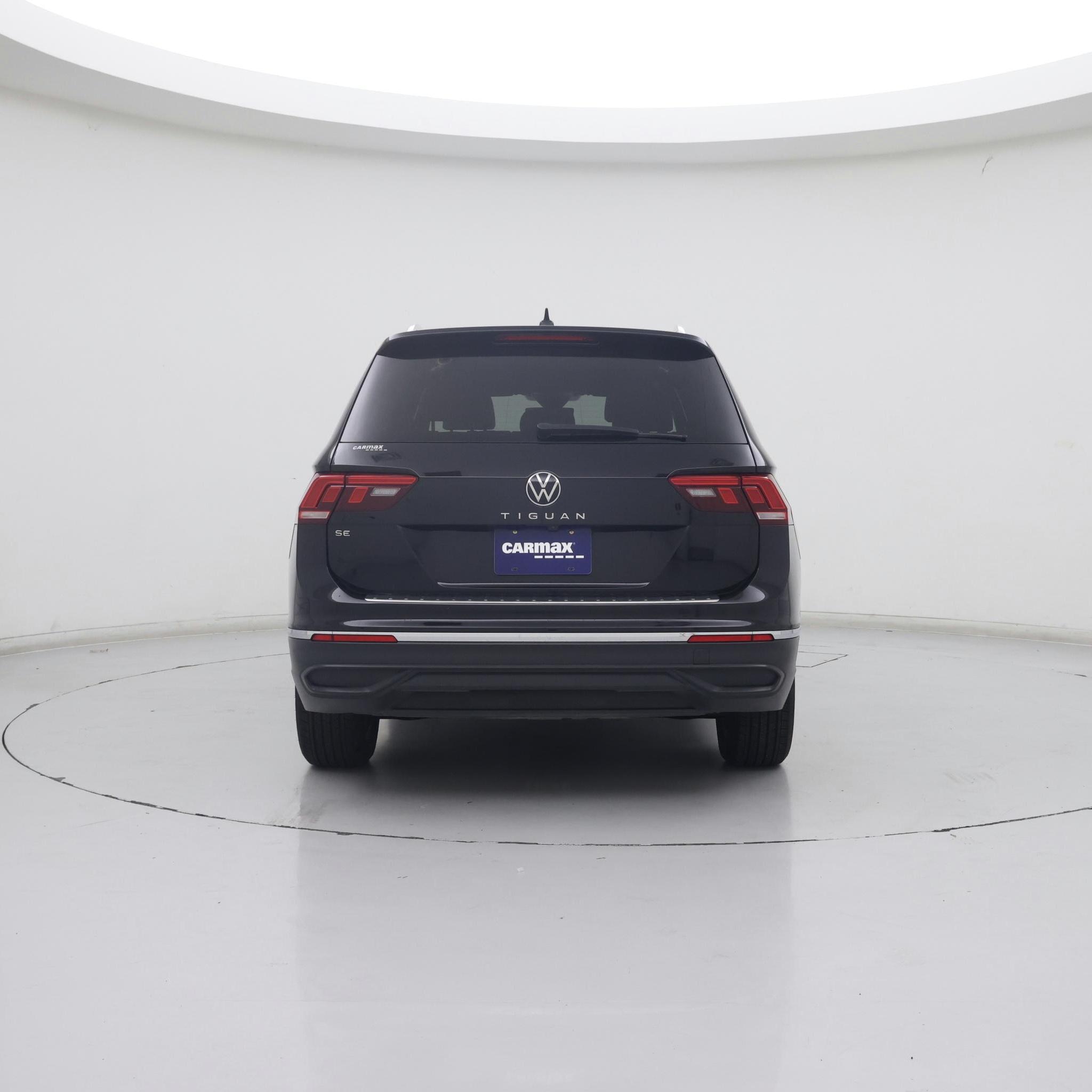 Thumbnail: 2022 Volkswagen Tiguan - 6