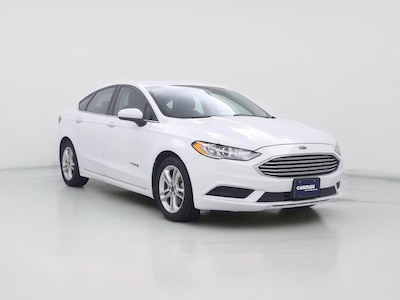 White 2018 Ford Fusion Hybrid SE