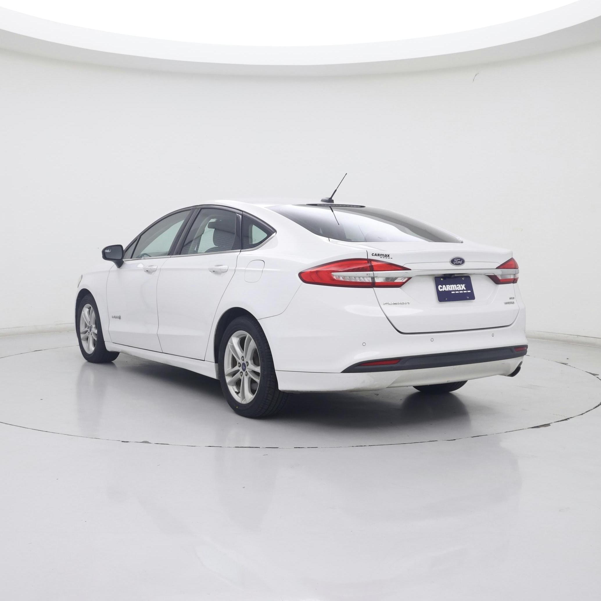 Thumbnail: 2018 Ford Fusion - 2