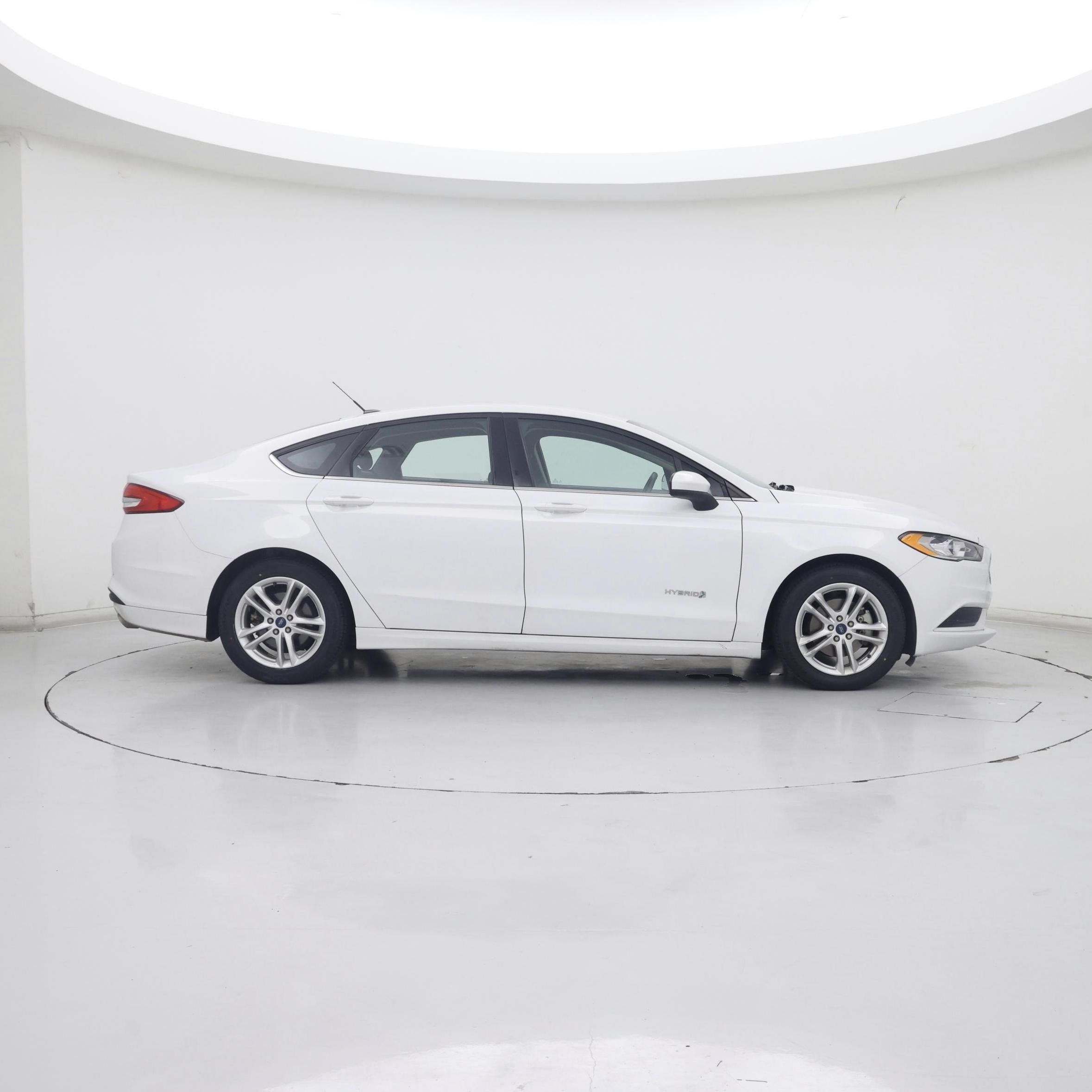 Thumbnail: 2018 Ford Fusion - 7