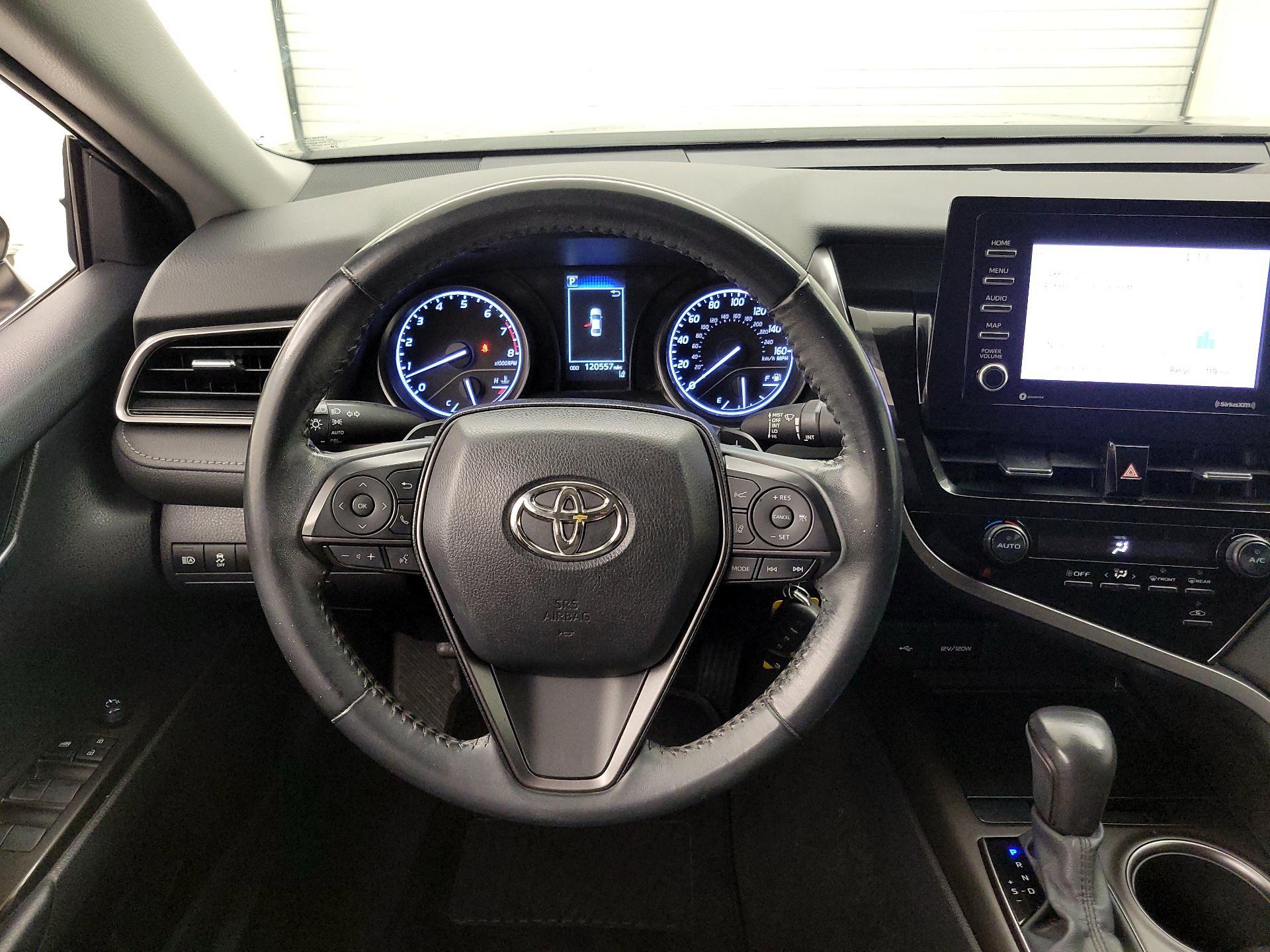 Thumbnail: 2021 Toyota Camry - 10