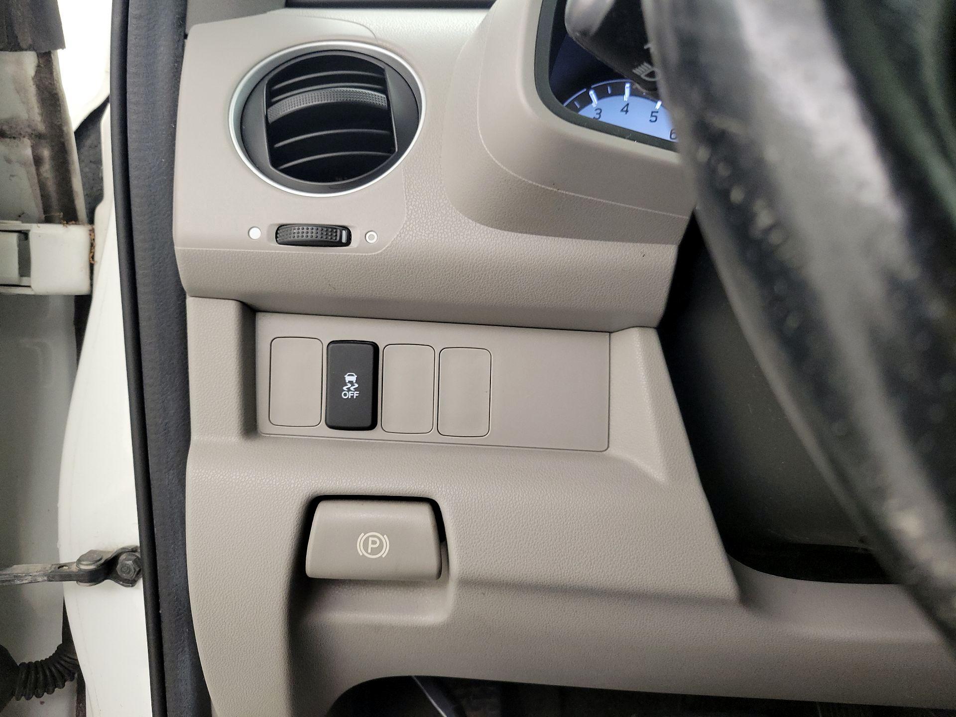 Thumbnail: 2013 Honda Pilot - 13