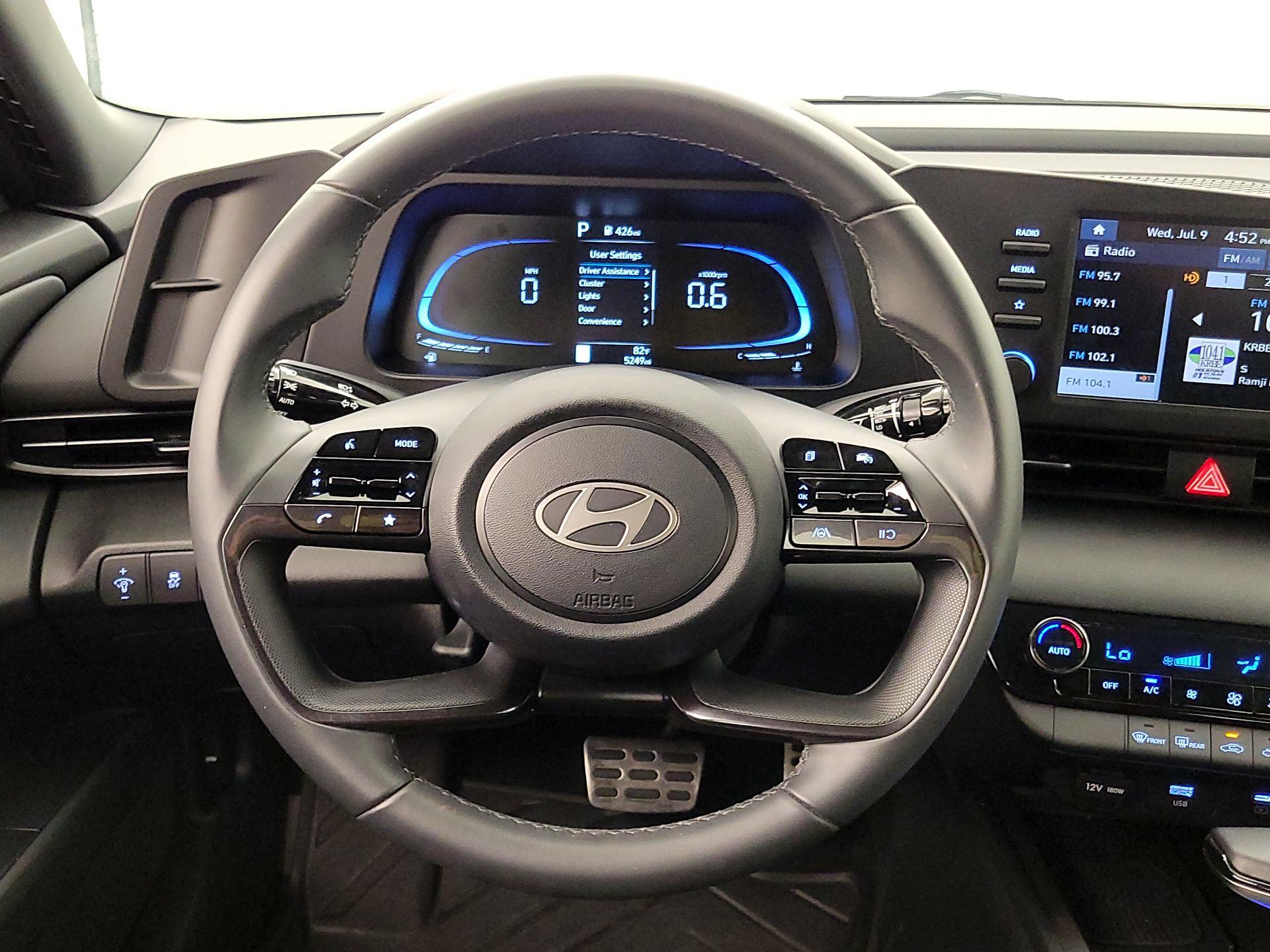 Thumbnail: 2025 Hyundai Elantra - 10