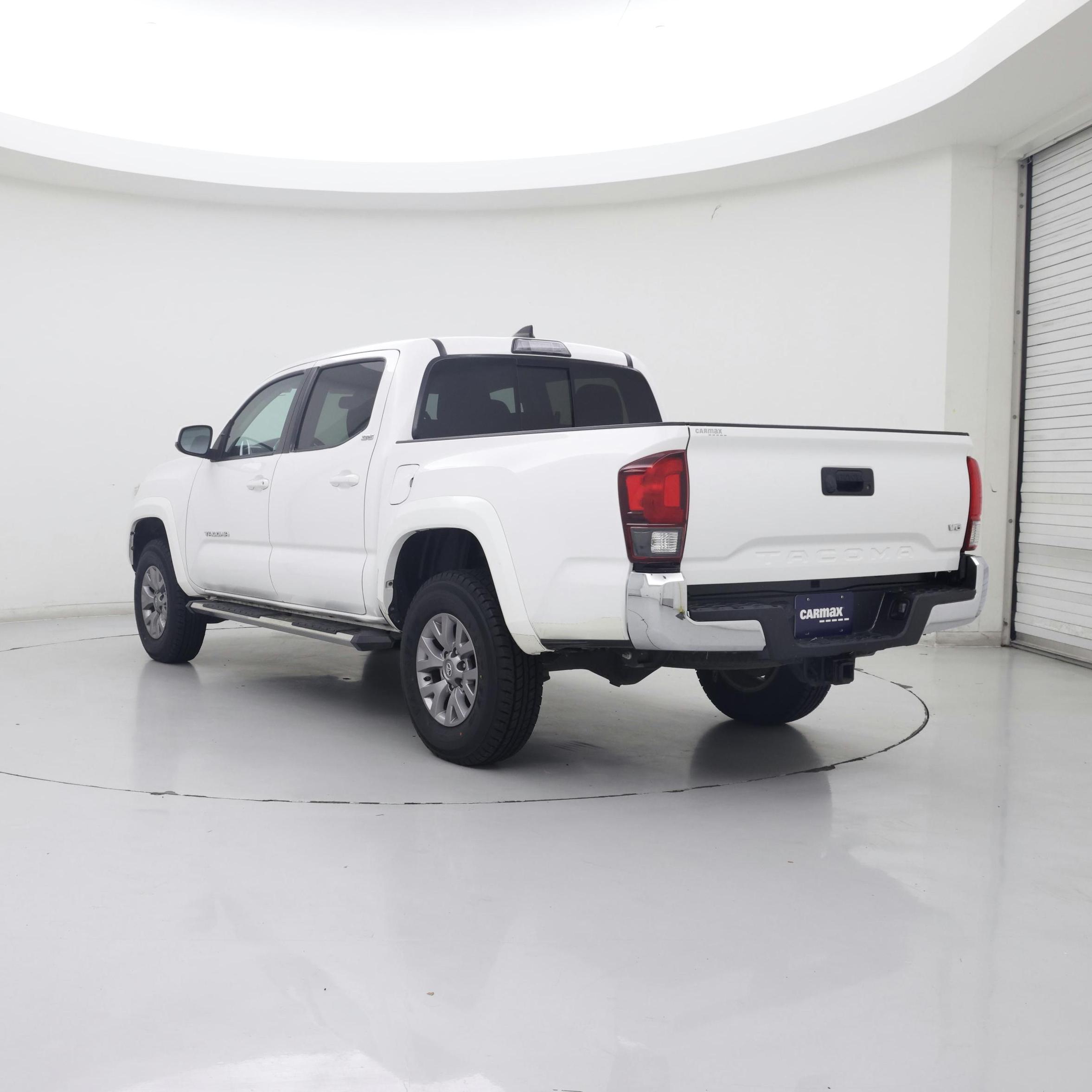 Thumbnail: 2018 Toyota Tacoma - 2