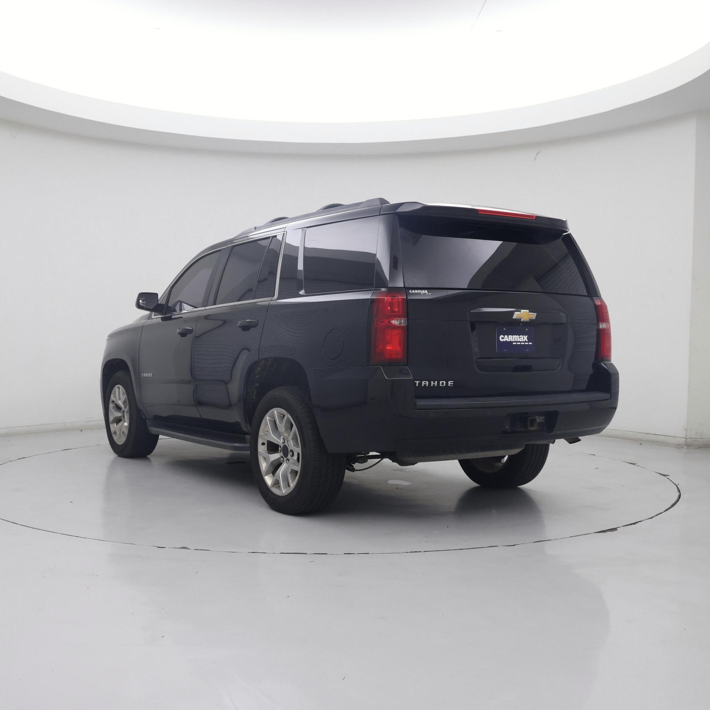 Thumbnail: 2017 Chevrolet Tahoe - 2